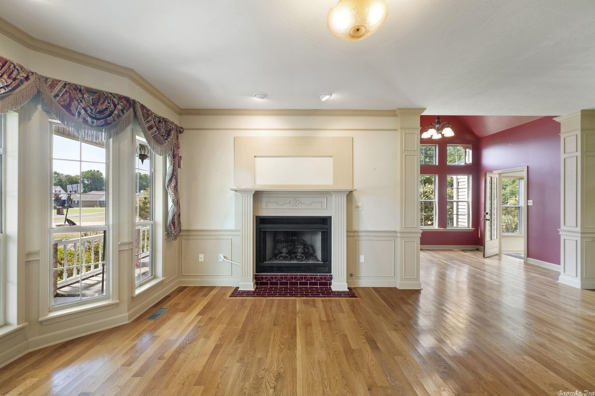 ROLLING MEADOWS (UNREC) - Residential