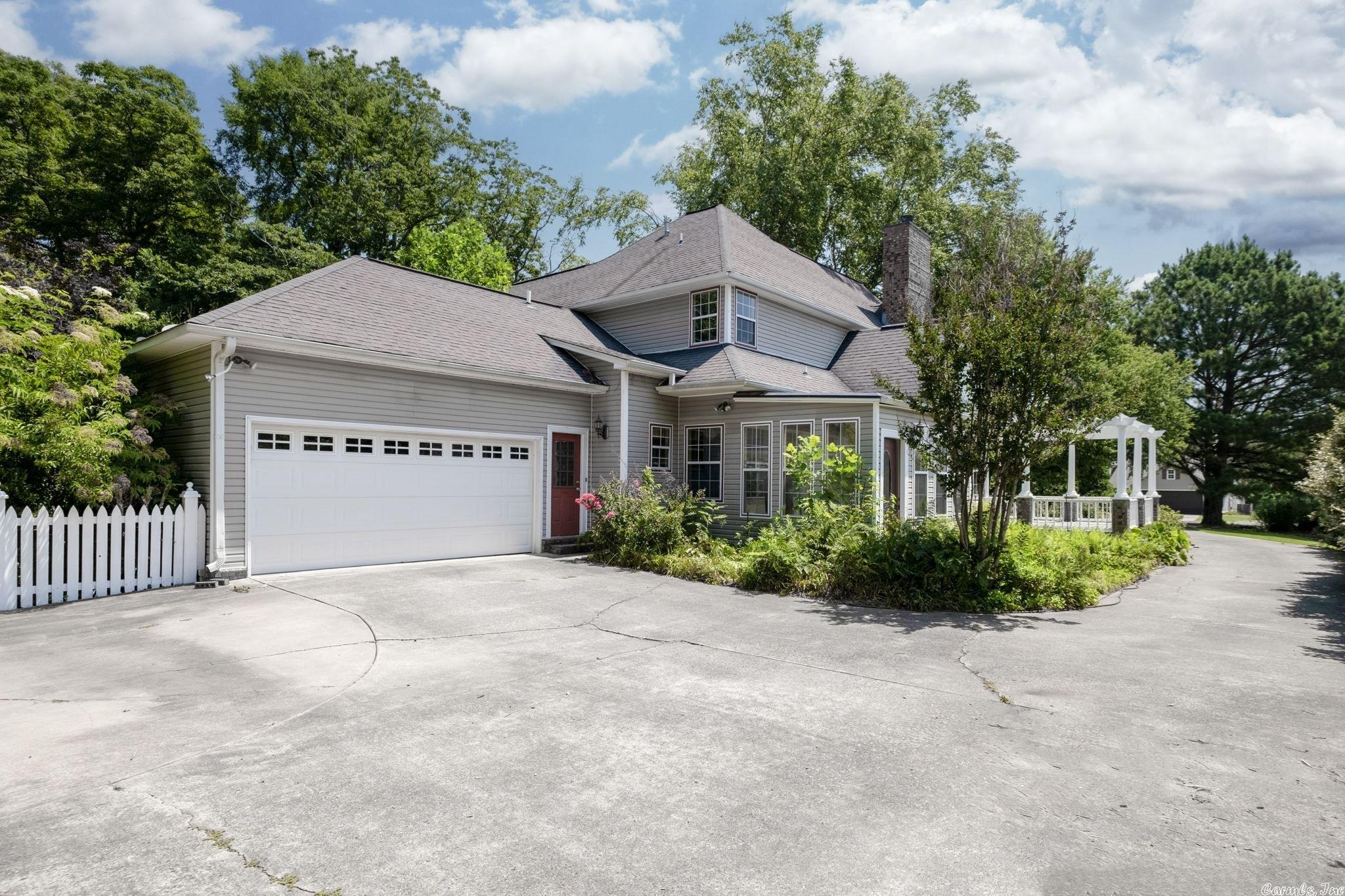 ROLLING MEADOWS (UNREC) - Residential