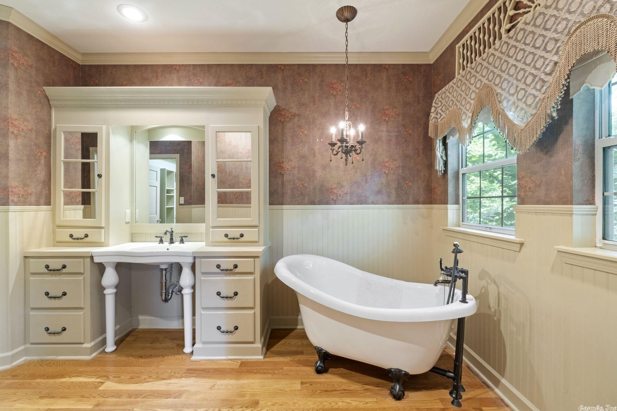 ROLLING MEADOWS (UNREC) - Residential