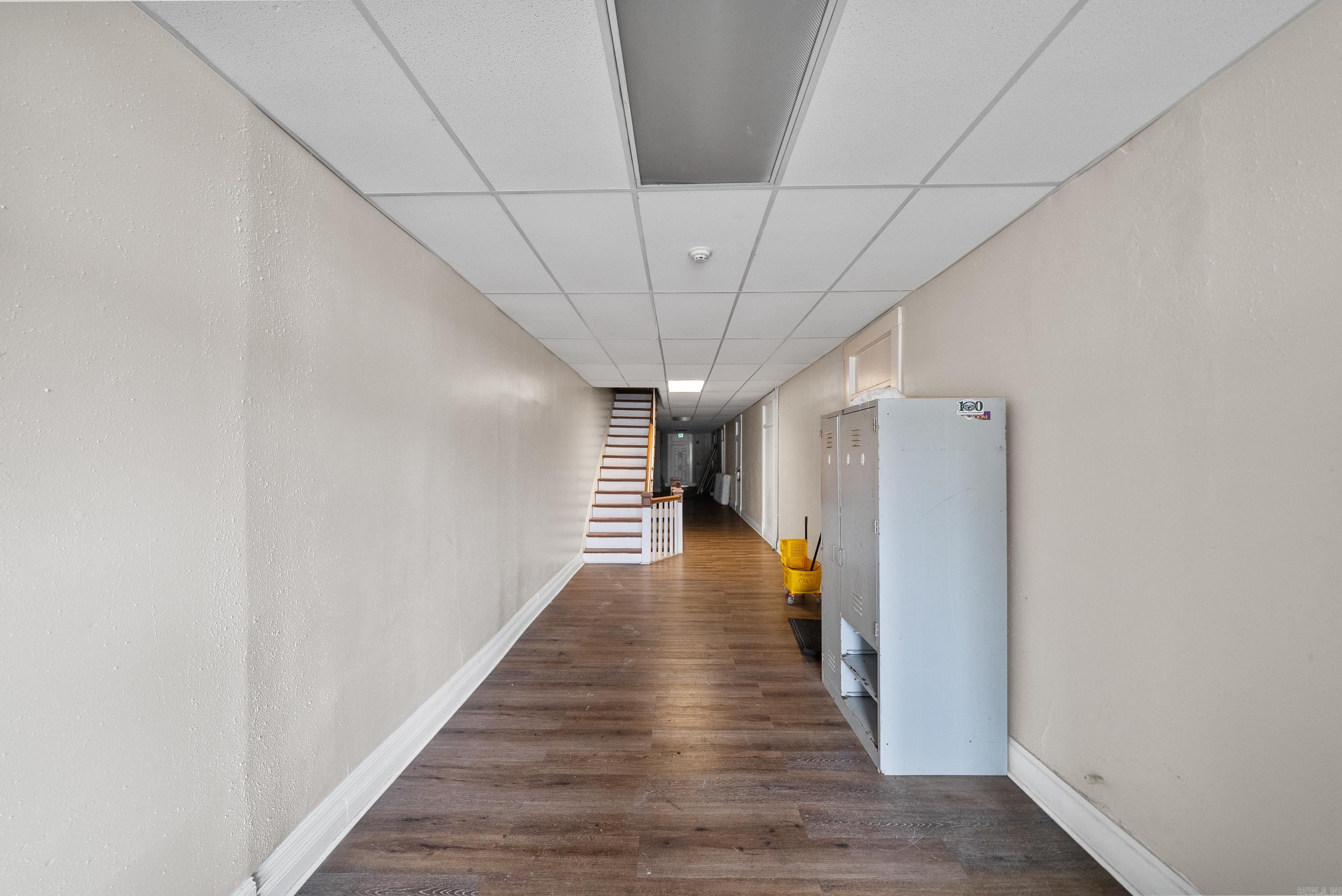 HSR BLK - Residential Income