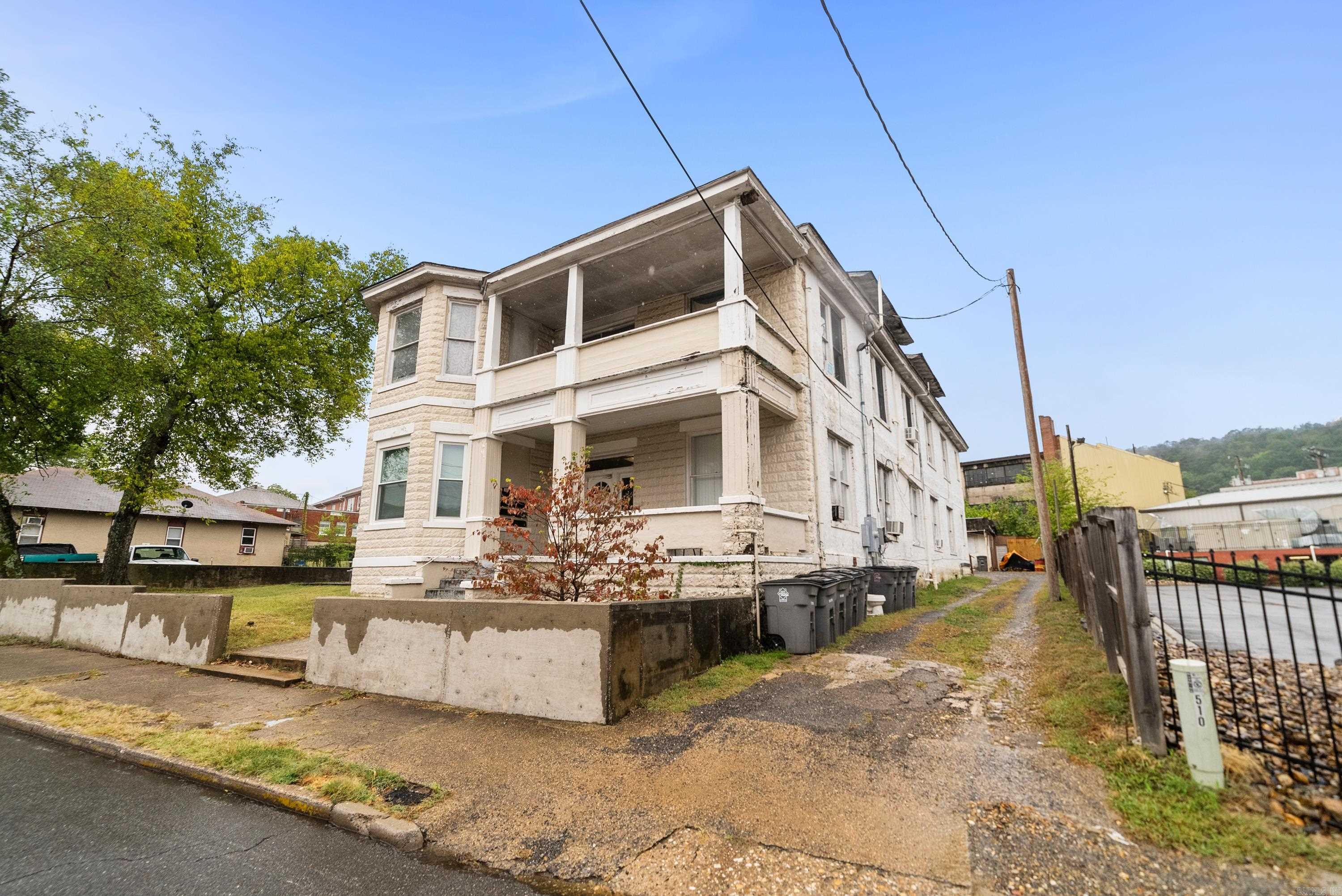 HSR BLK - Residential Income