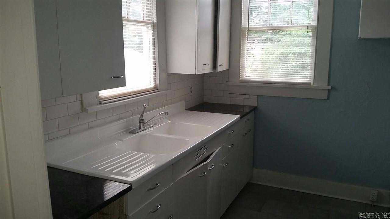 Hill Crest - Residential Lease