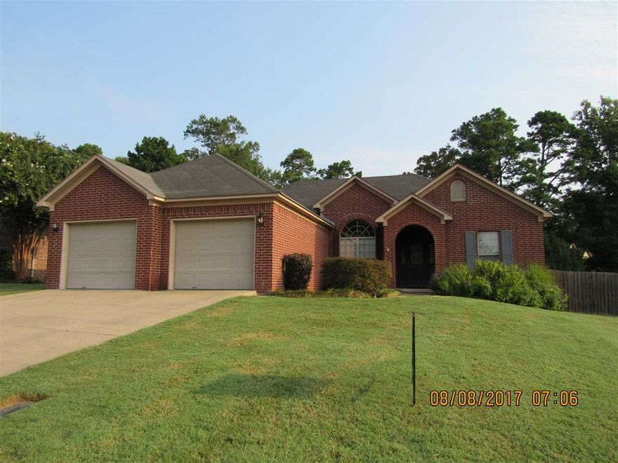 Well maintained home in Westin Park, 3 spacious bedrooms, 2 full baths, split bedroom plan, wood floors in living room and formal dining room, tile floors in all the wet areas, large pantry in kitchen, all basic kitchen appliances, oversized master suite with separate jet tub & shower, large walk-in closet, partially fenced yard, wood deck, 2 car garage. No Pets.