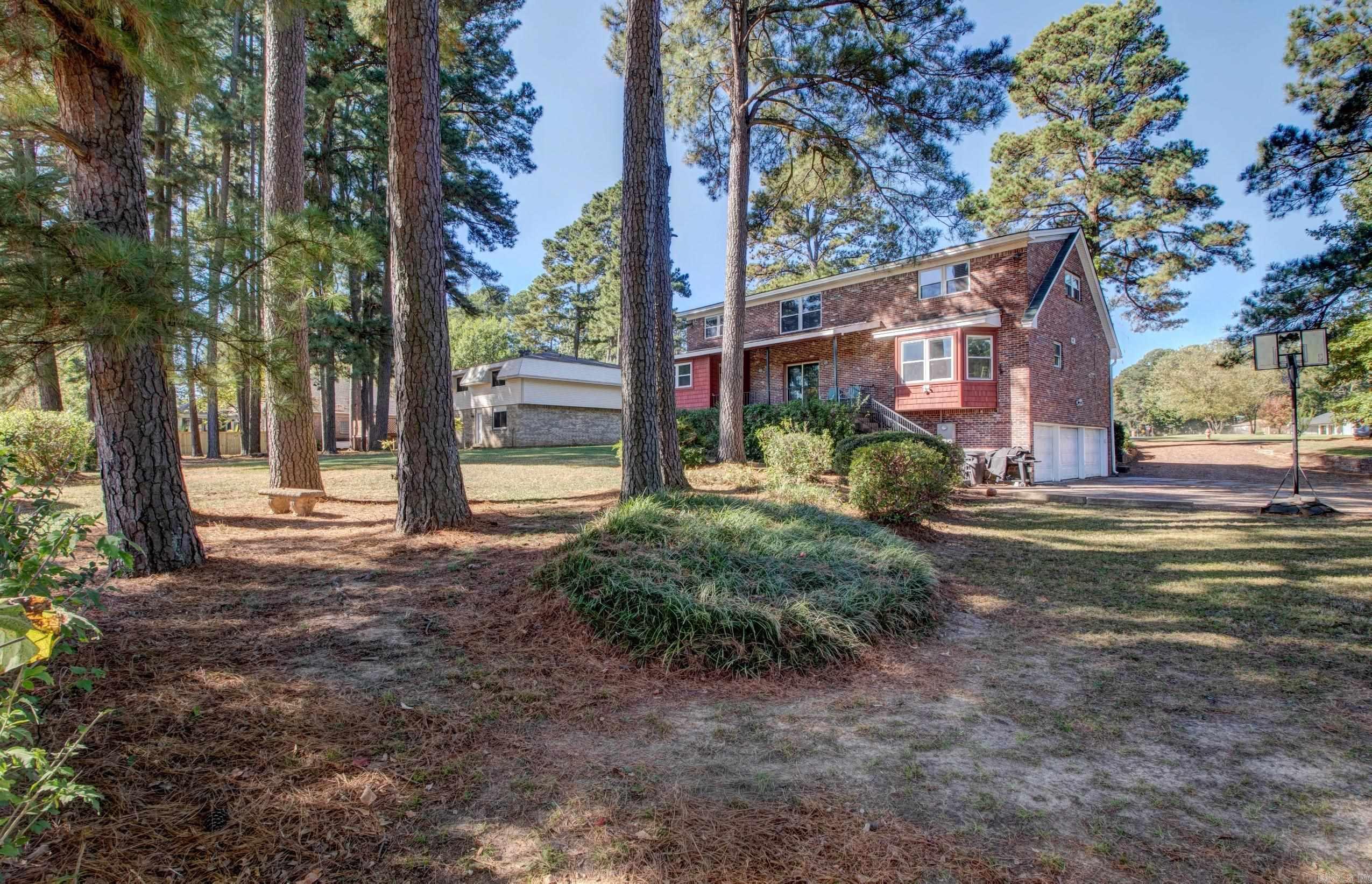 FOXWOOD J - Residential