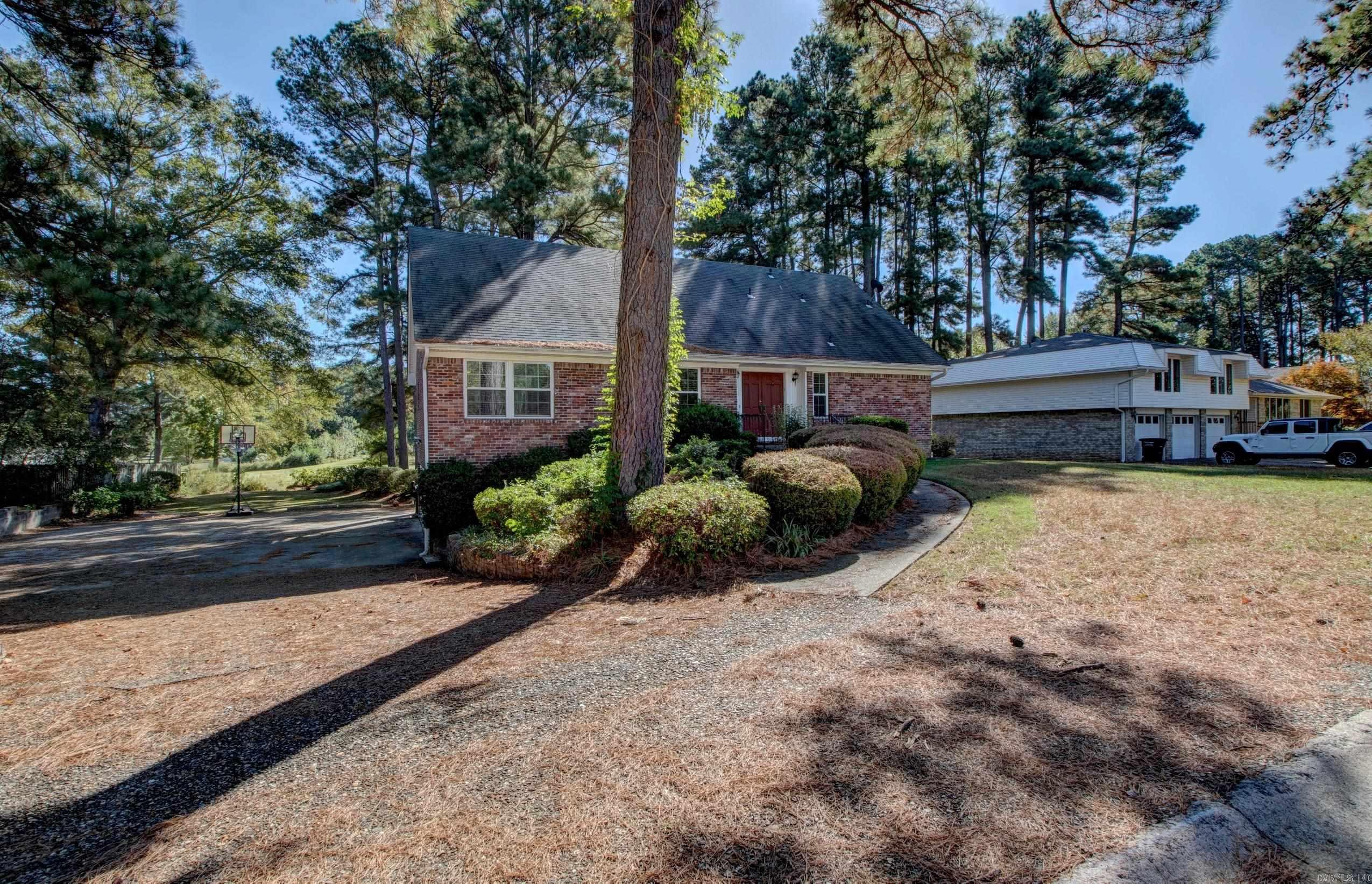 FOXWOOD J - Residential