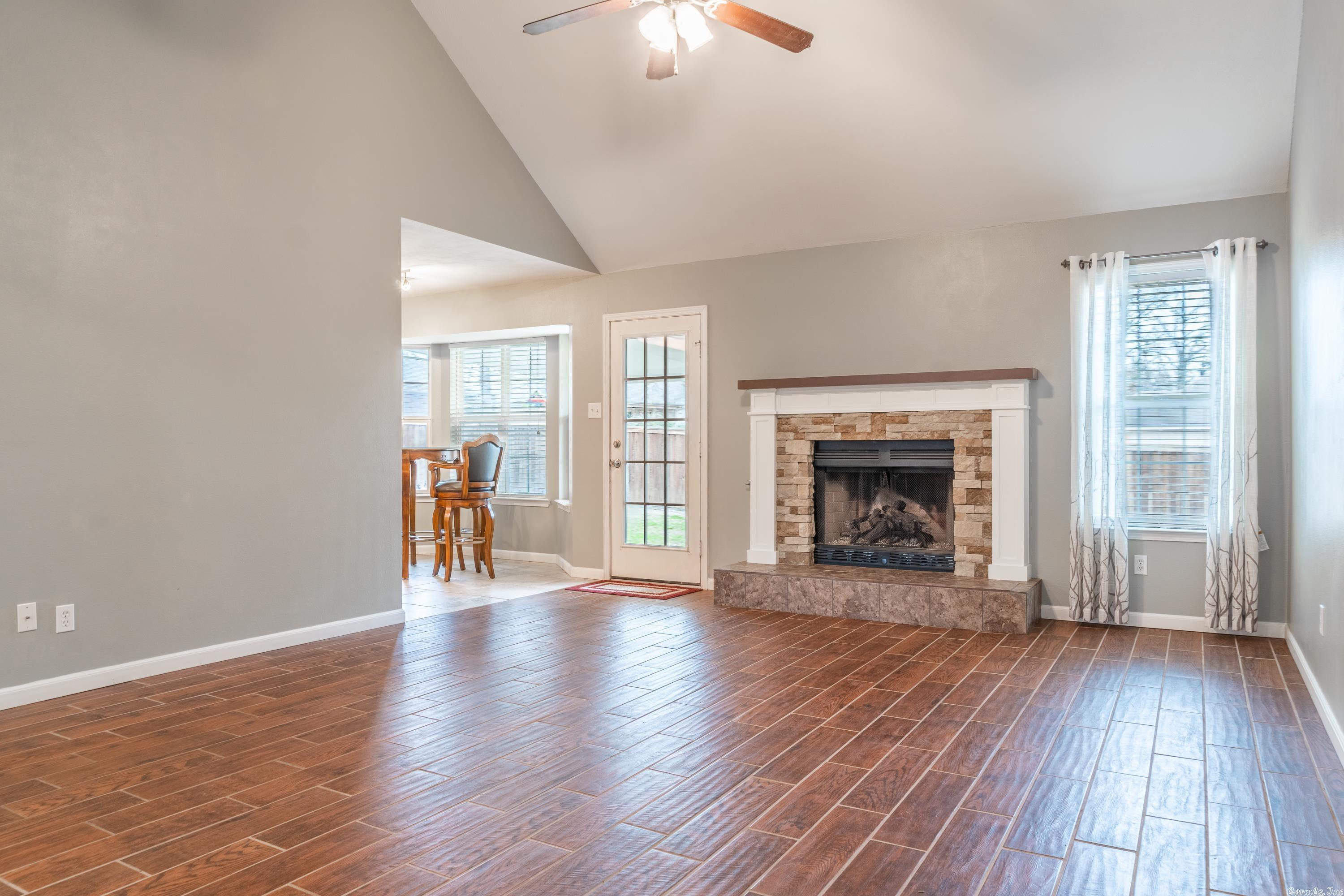 AUSTIN LAKES ADDN - Residential