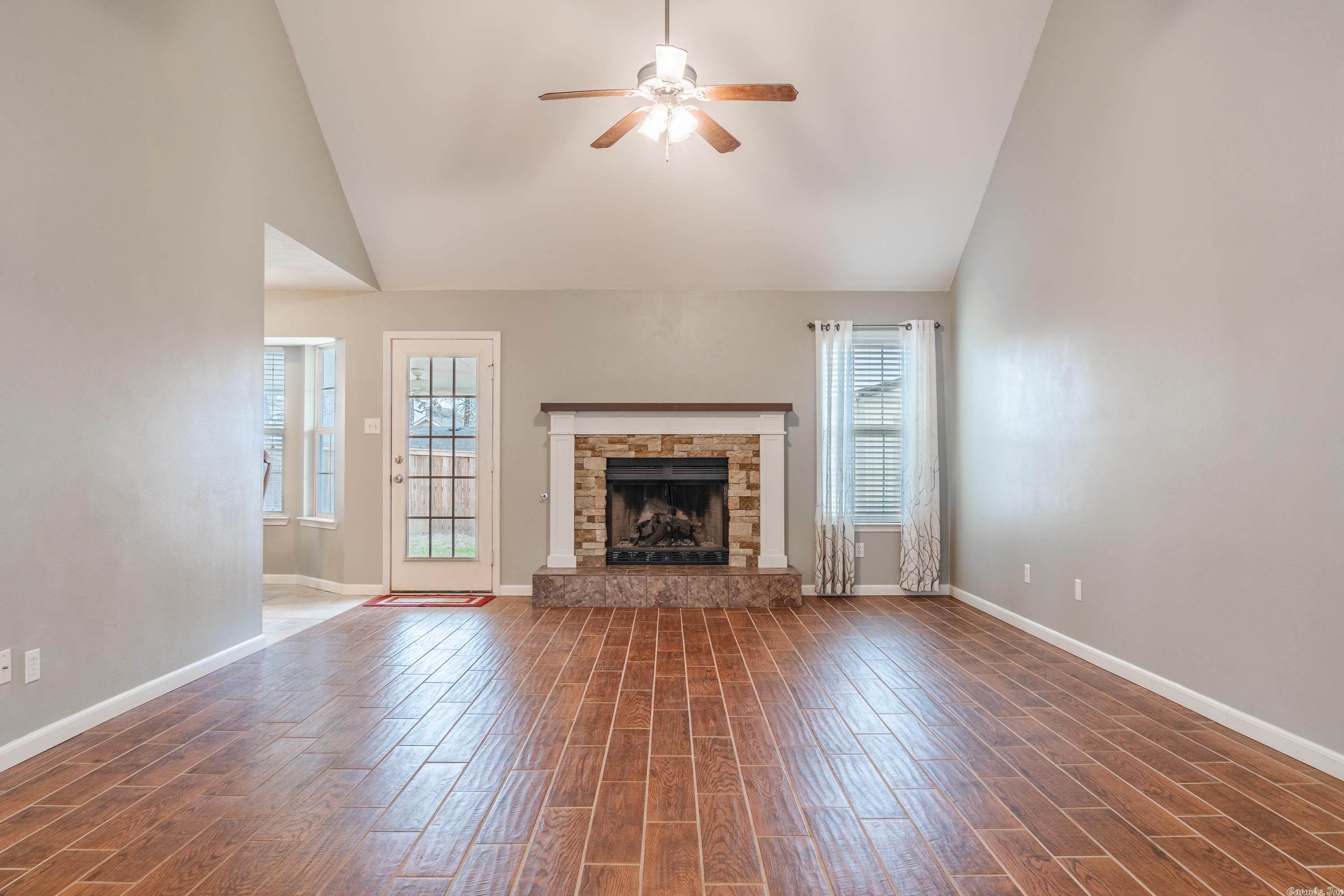 AUSTIN LAKES ADDN - Residential