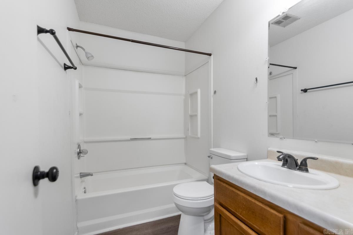 Metes & Bounds - Residential Income