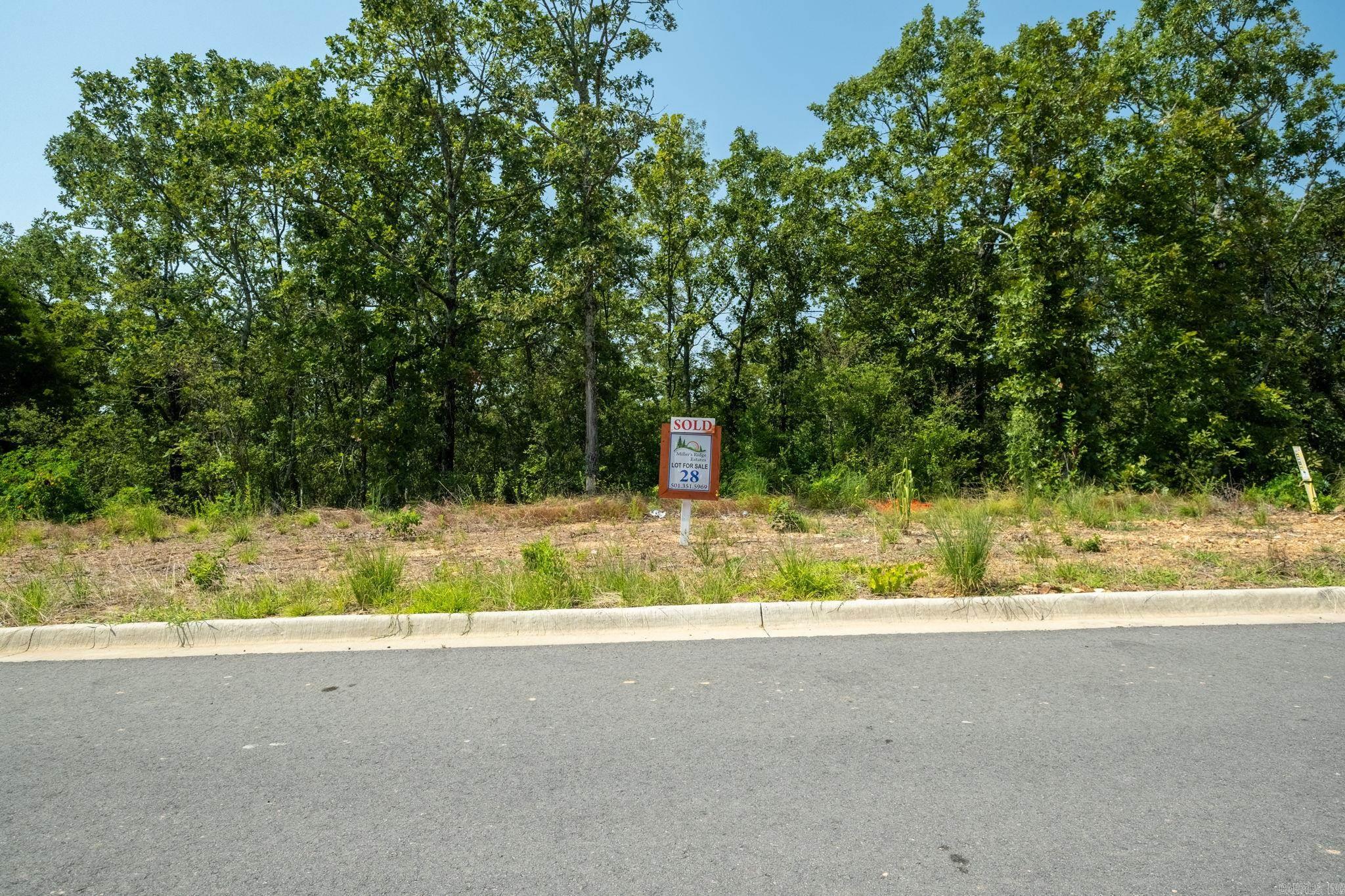 MILLERS RIDGE ESTATES - Land