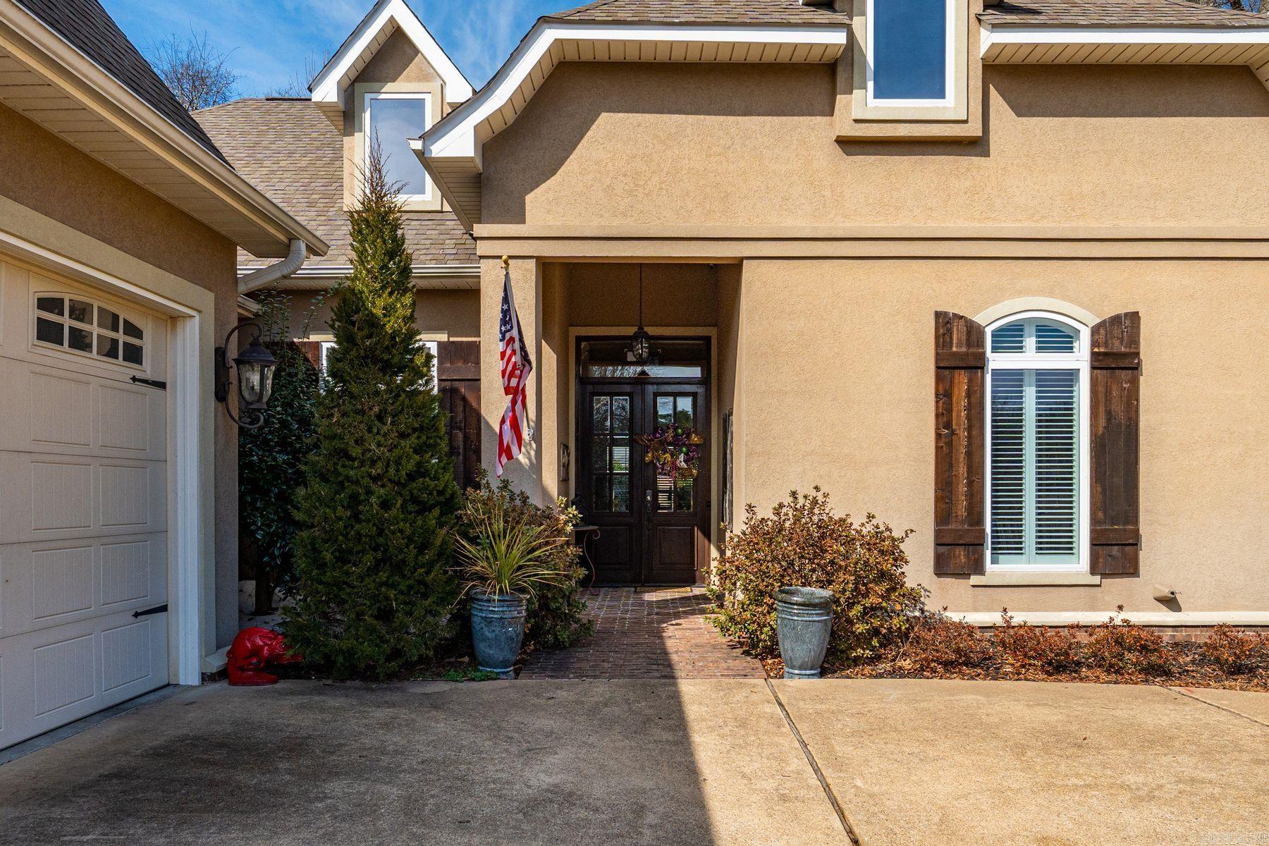 BELLA PLACE - Residential