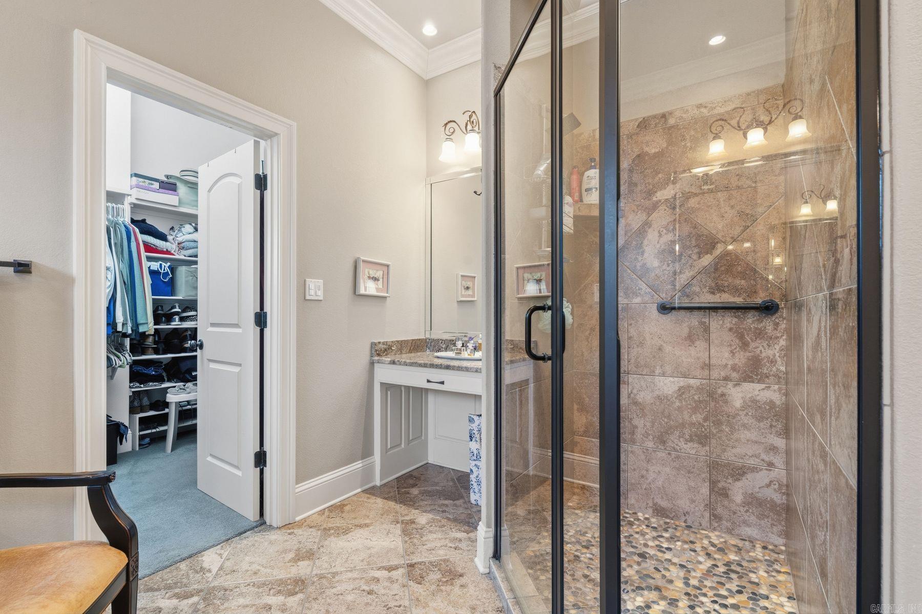 BELLA PLACE - Residential