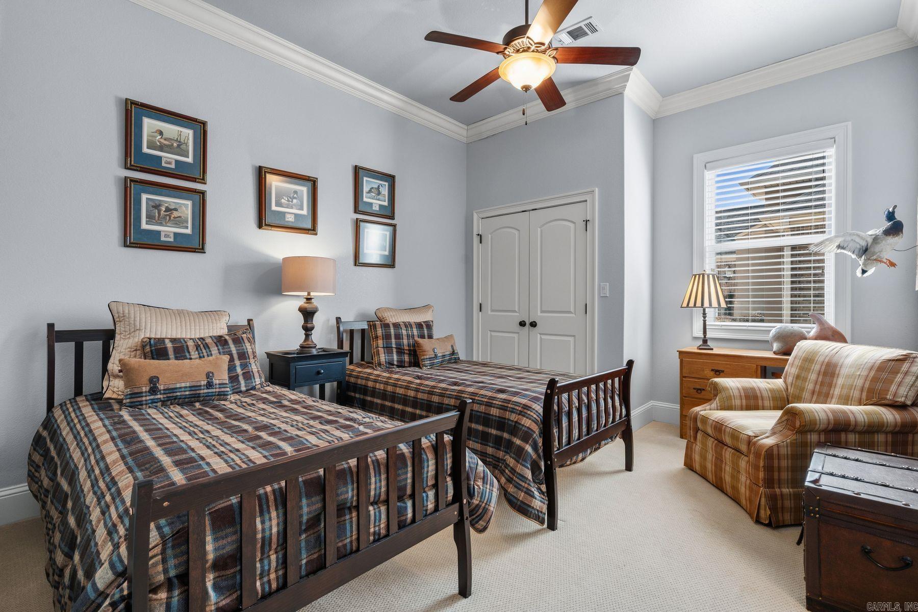 BELLA PLACE - Residential