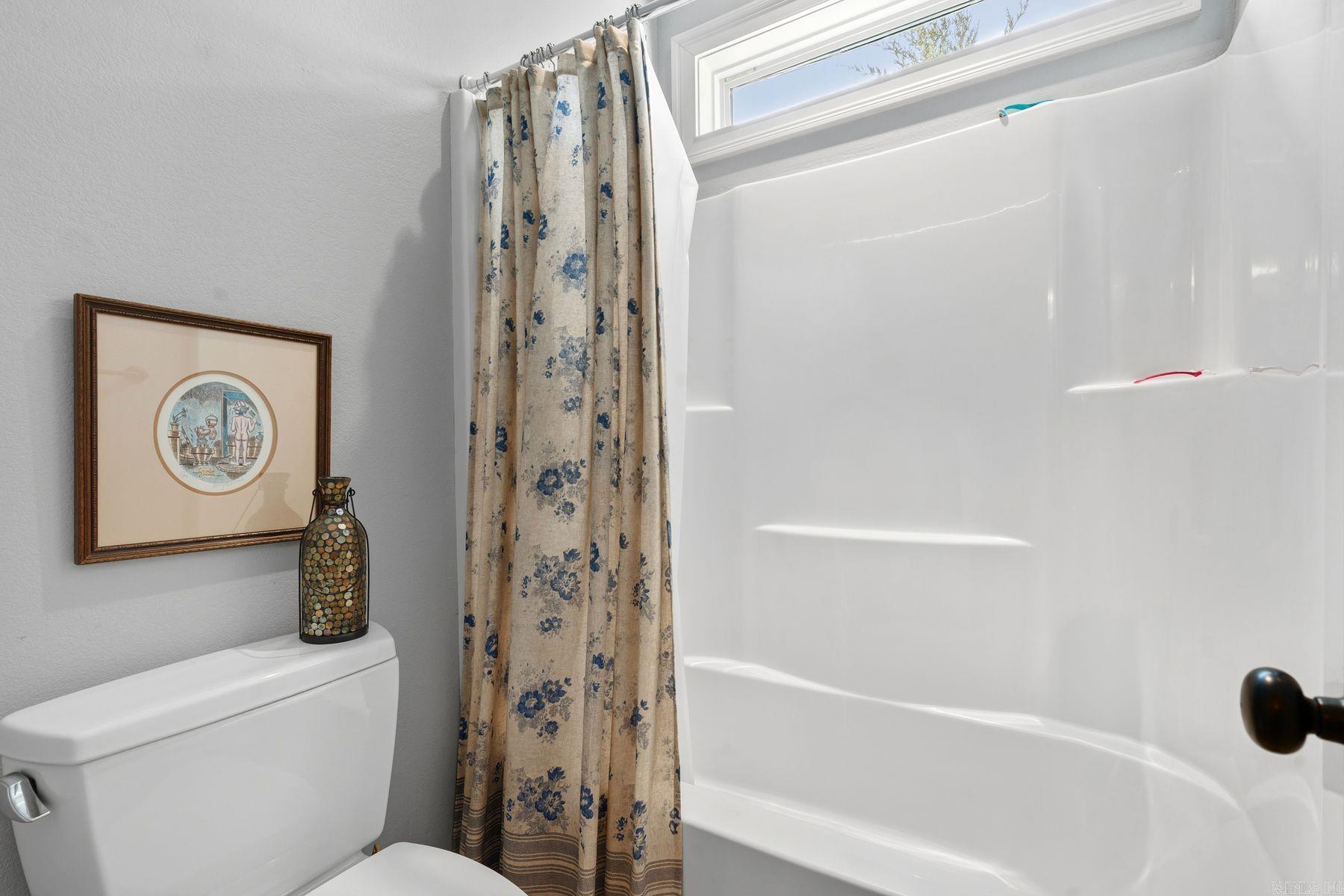 BELLA PLACE - Residential