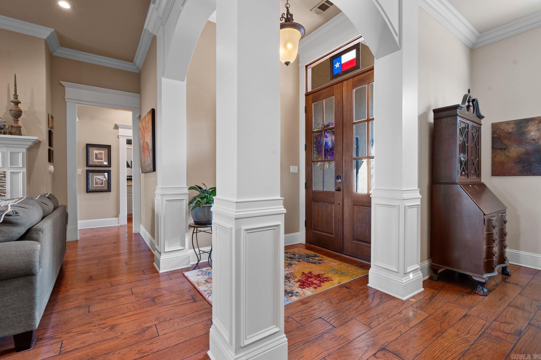 BELLA PLACE - Residential