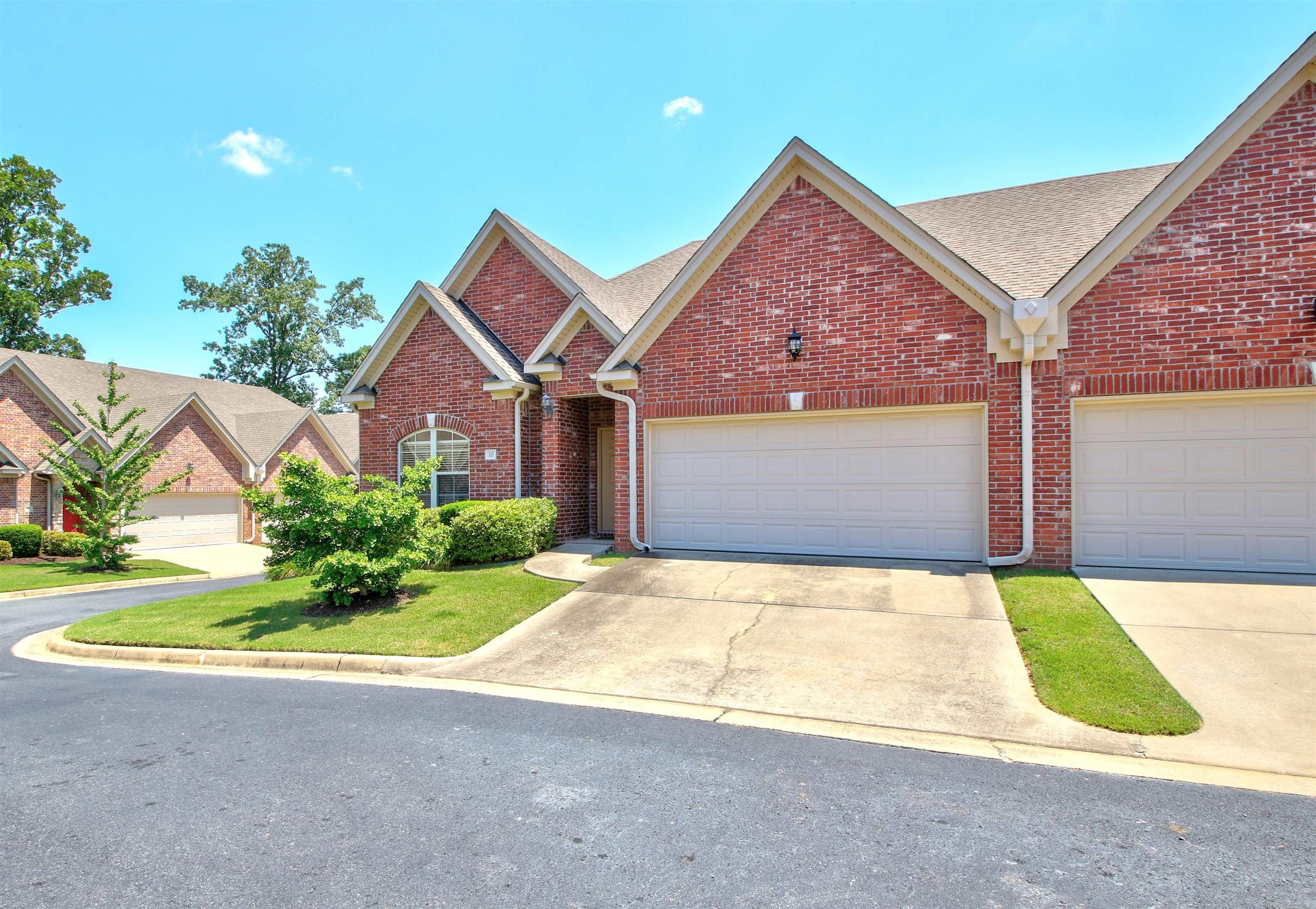 VALLEY VIEW - Residential