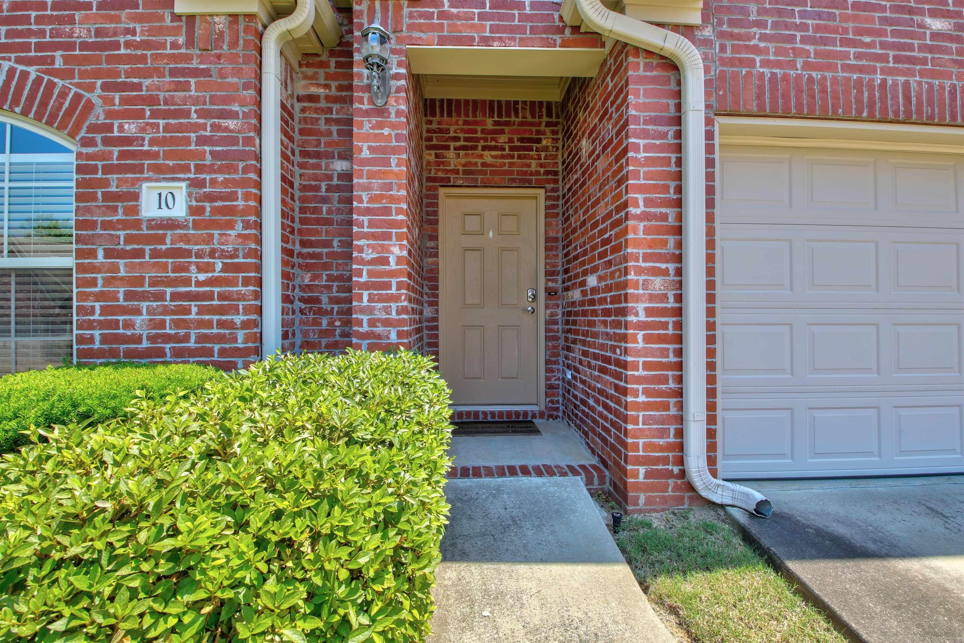 VALLEY VIEW - Residential