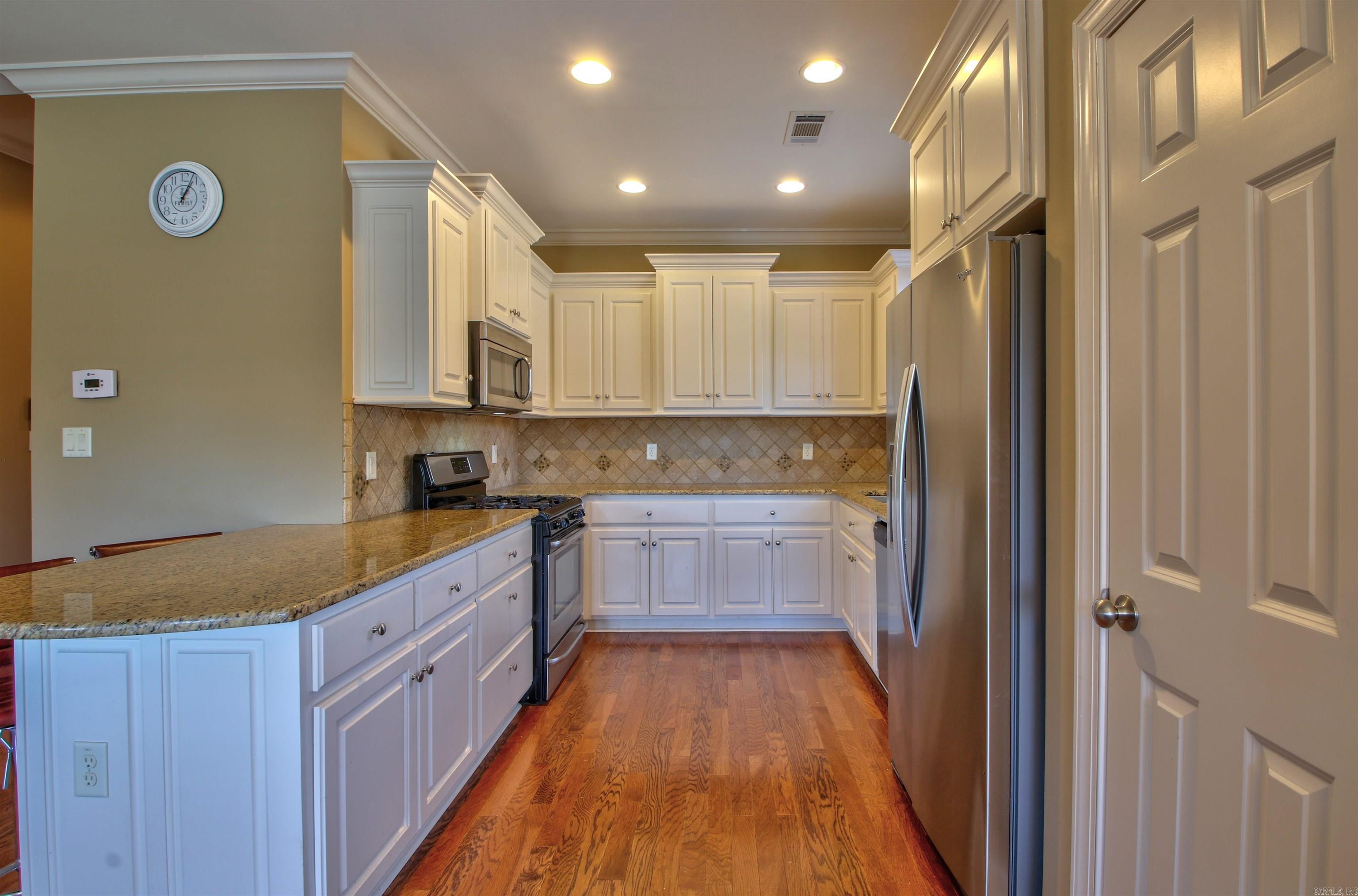 VALLEY VIEW - Residential