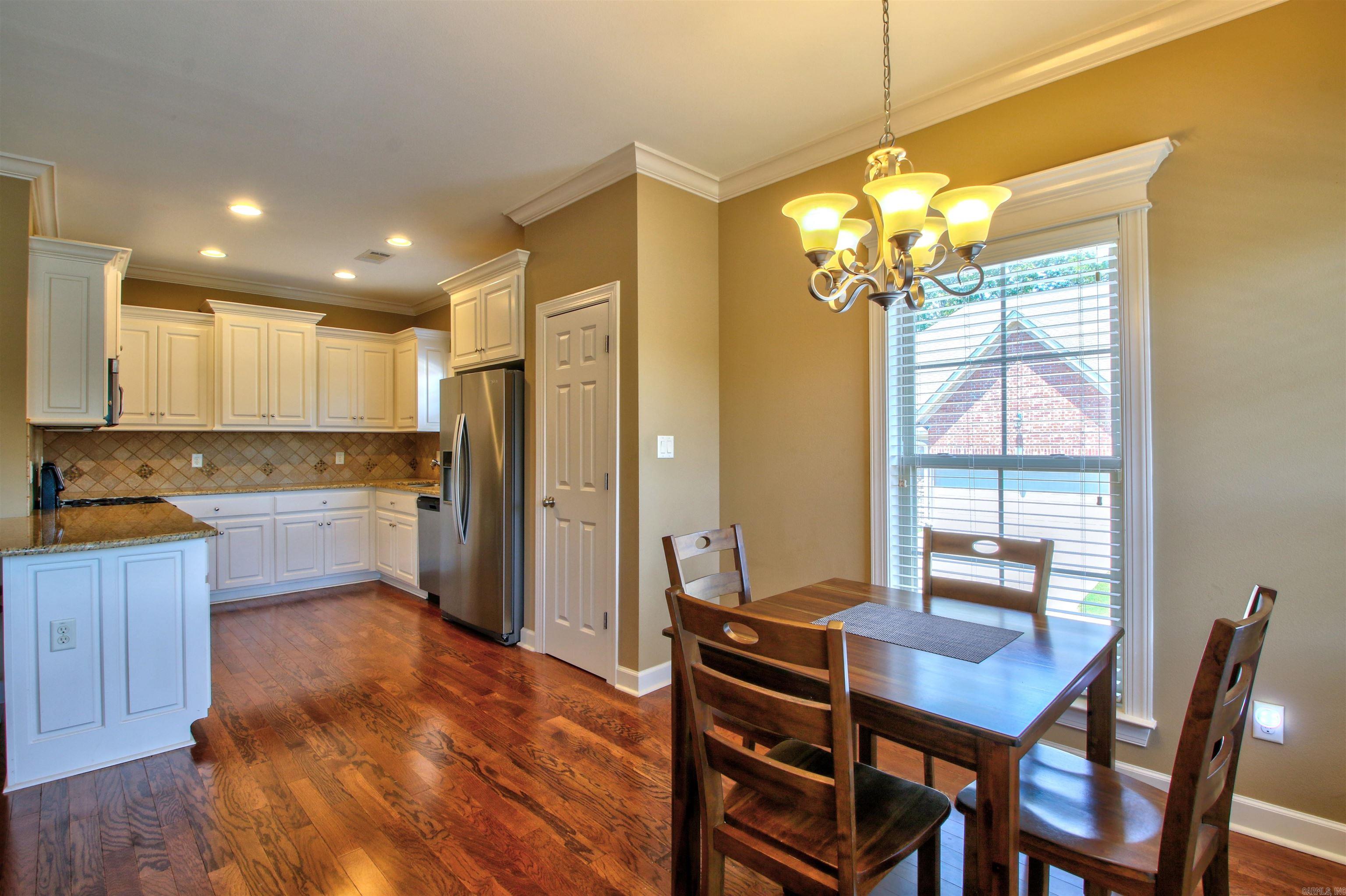 VALLEY VIEW - Residential