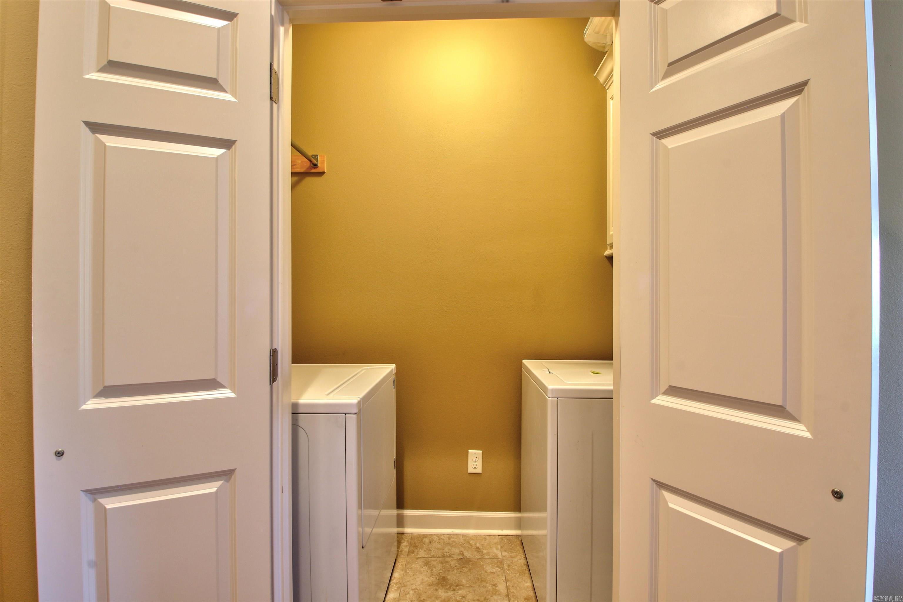 VALLEY VIEW - Residential