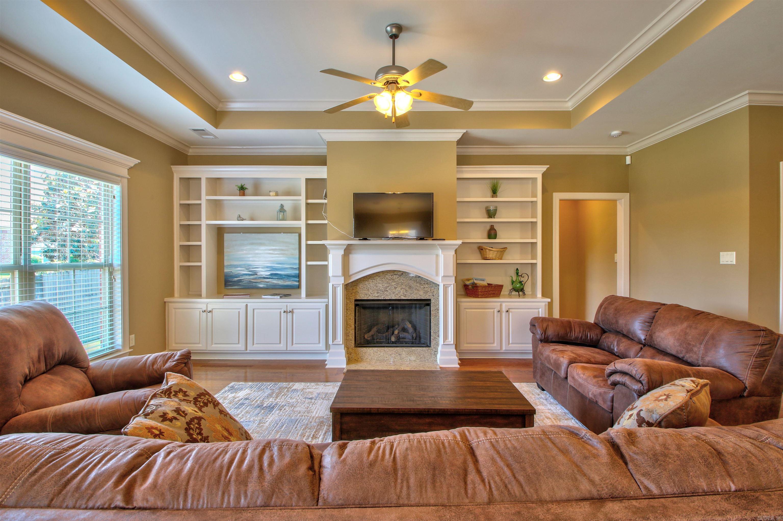 VALLEY VIEW - Residential