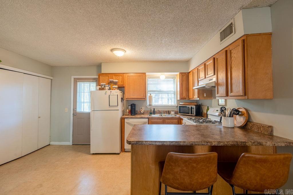 EAST CLINTON PLACE - Residential