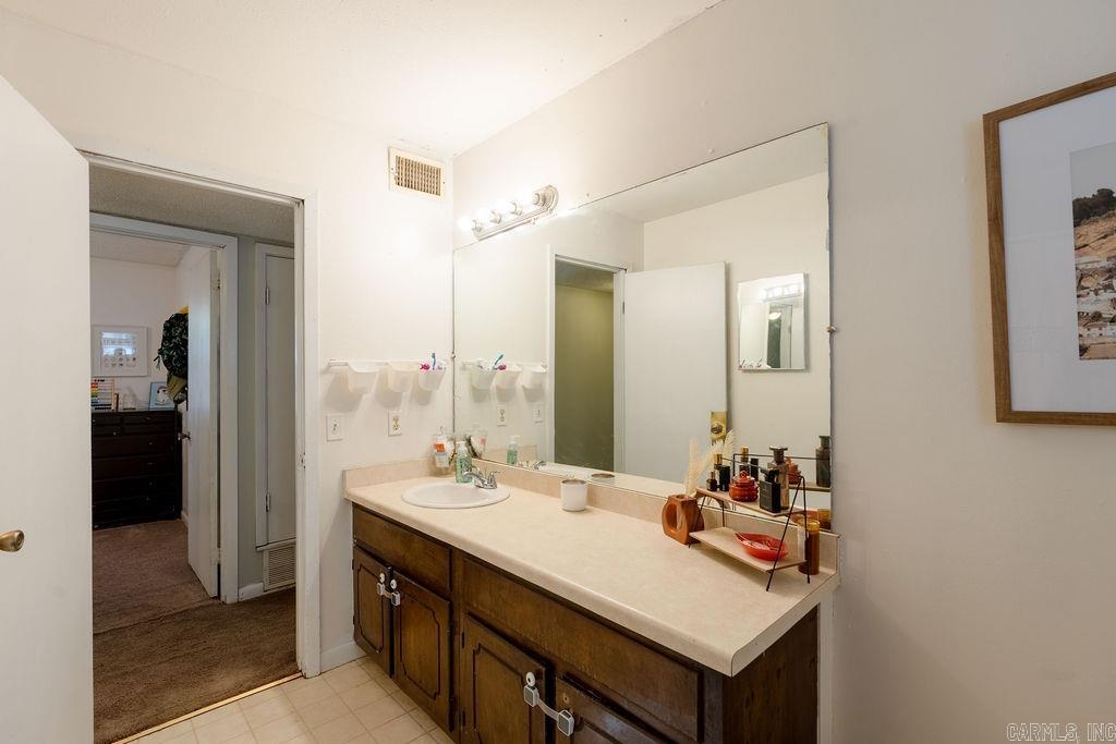 EAST CLINTON PLACE - Residential