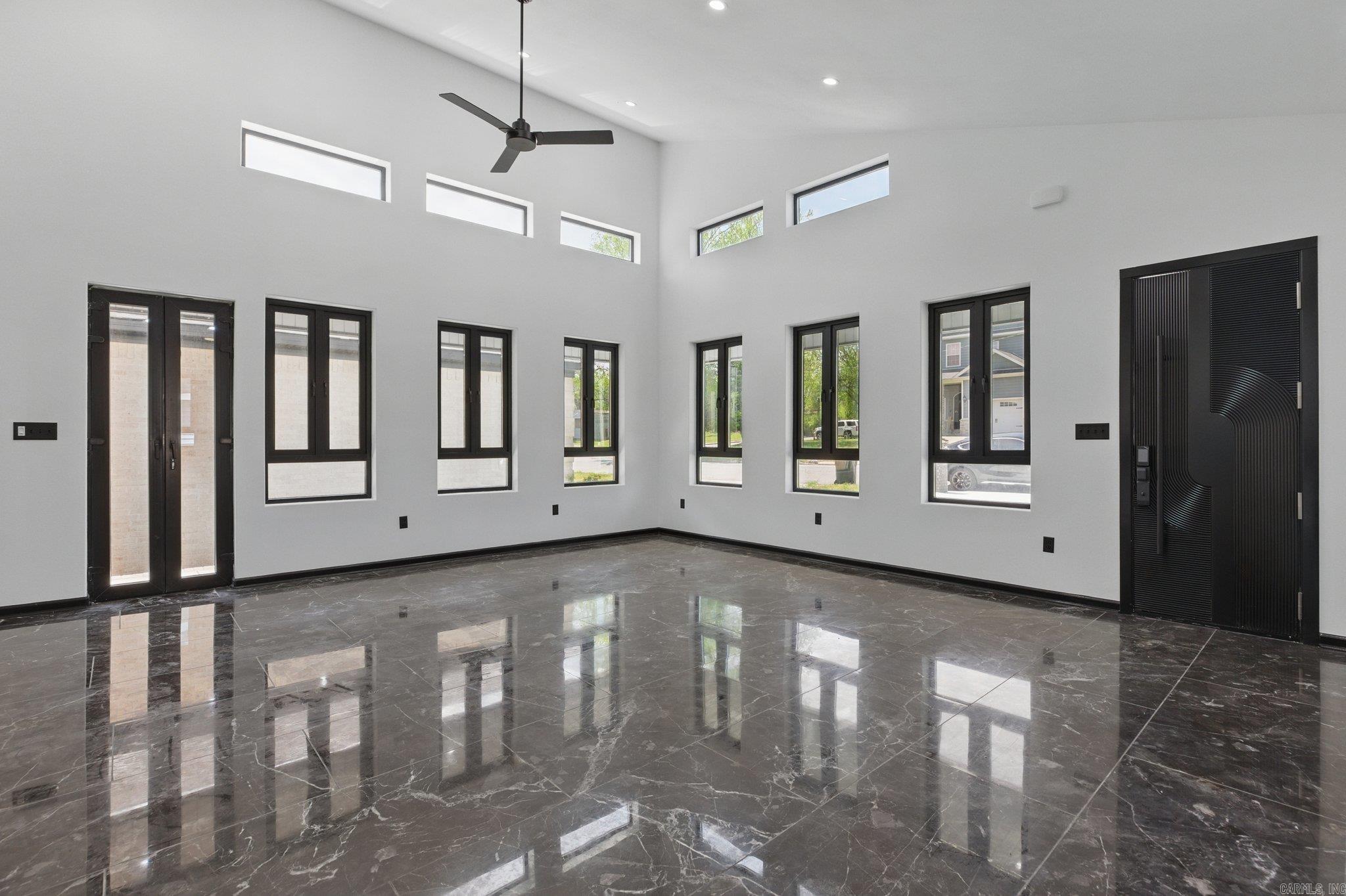 South Main Street - Residential