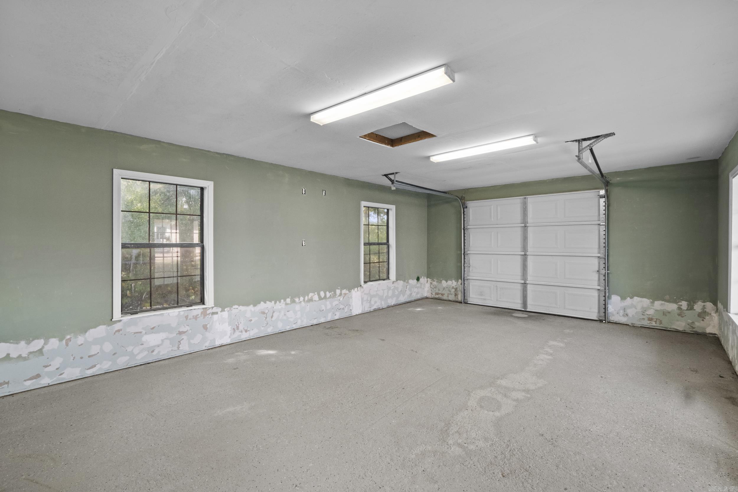 WEATHERWOOD - Residential