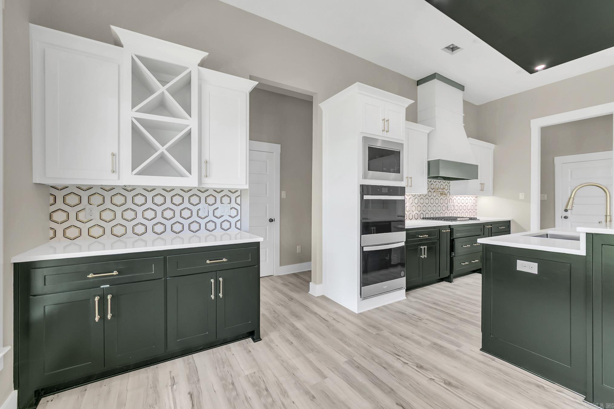 GREYSTONE - Residential