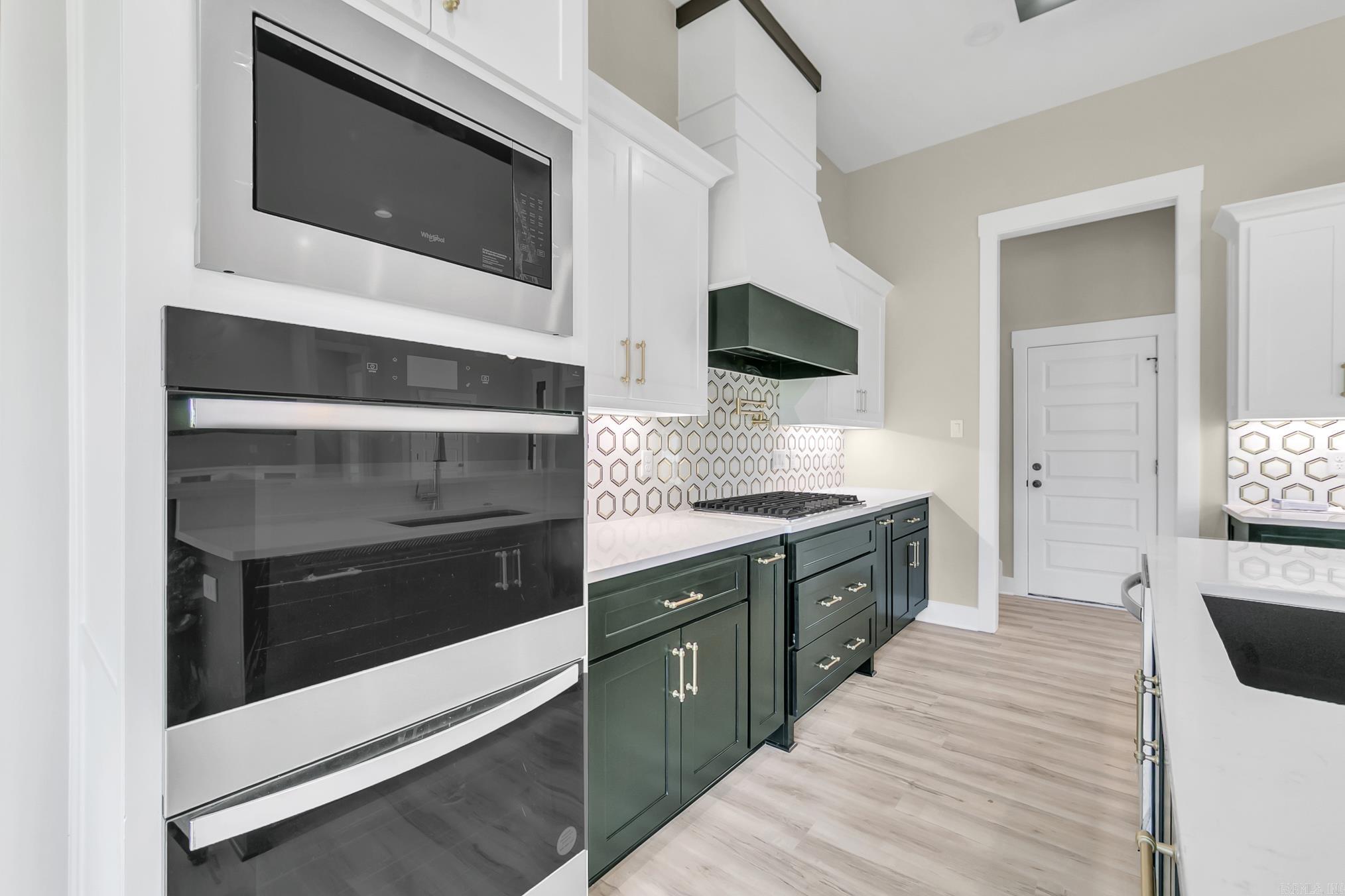 GREYSTONE - Residential