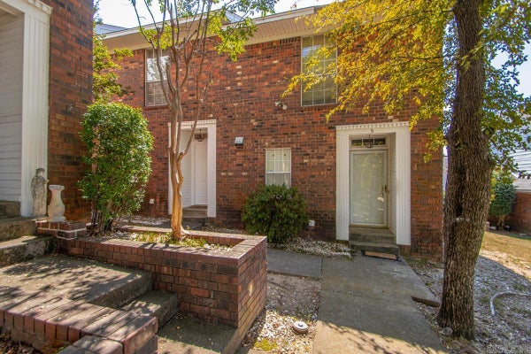 20 TOWNE PARK CT APT 6, LITTLE ROCK, AR 72227 - Image cf355f5d2c041551ecb0fafdcdb3cbb8/82206219