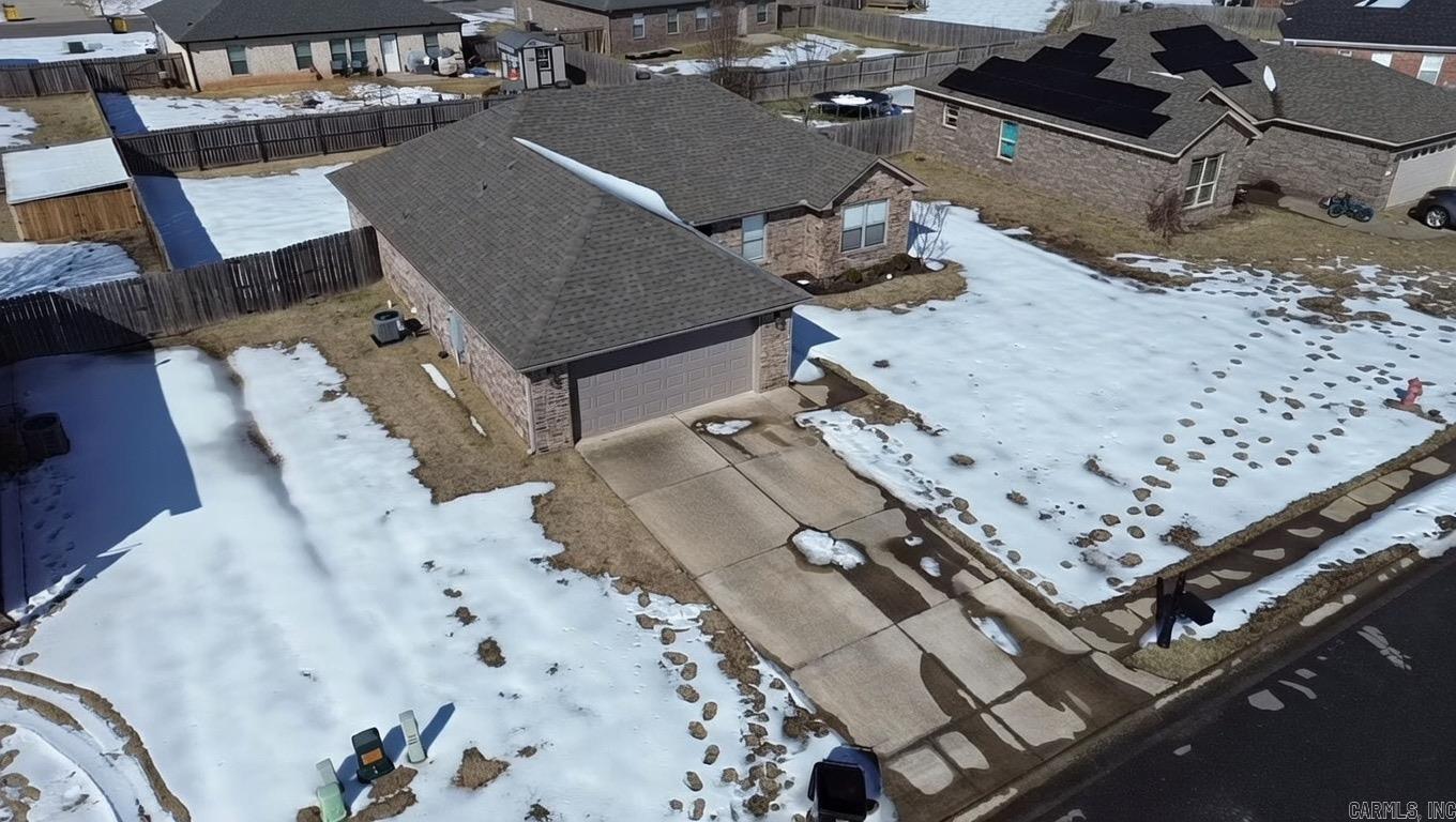 DEERFIELD ESTATES - Residential