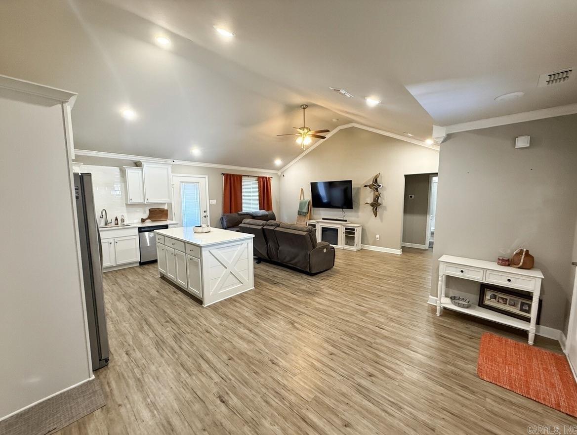 DEERFIELD ESTATES - Residential