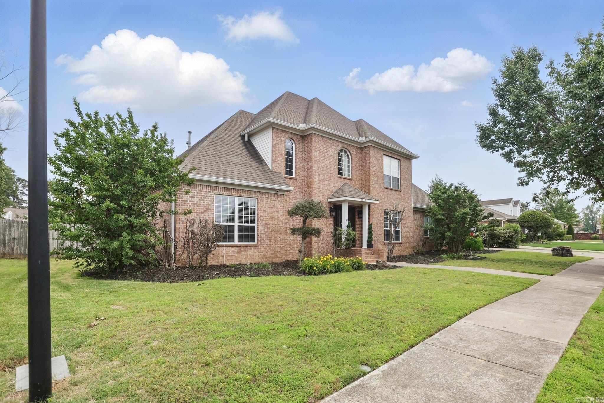 WESTPOINTE - Residential