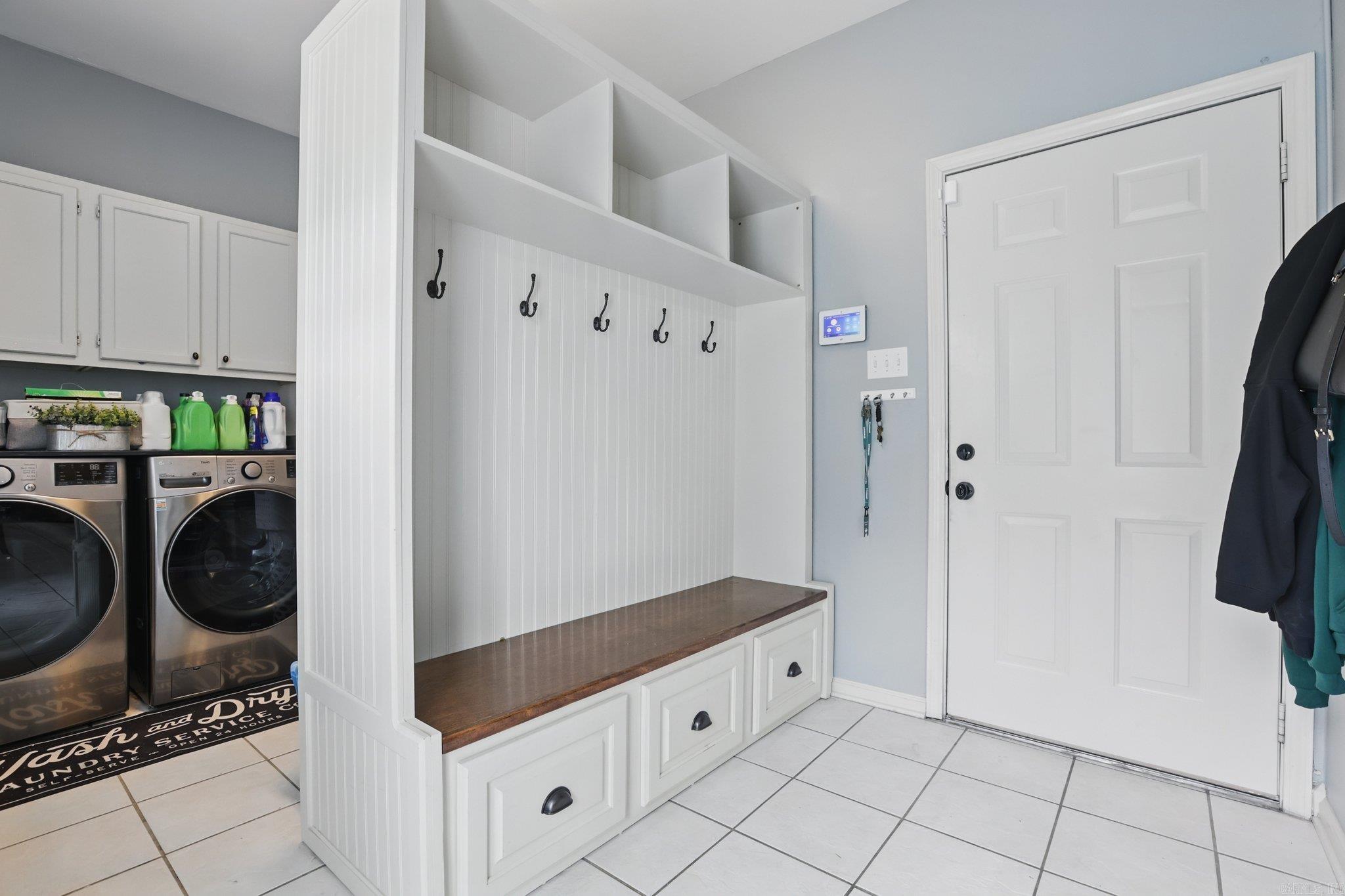 WESTPOINTE - Residential