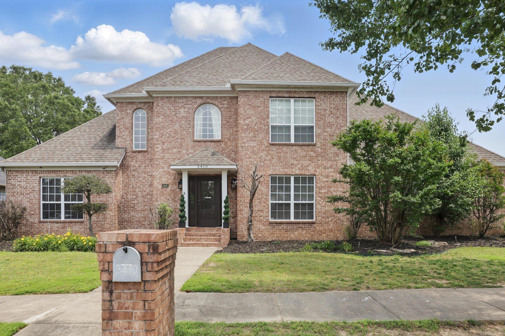 WESTPOINTE - Residential