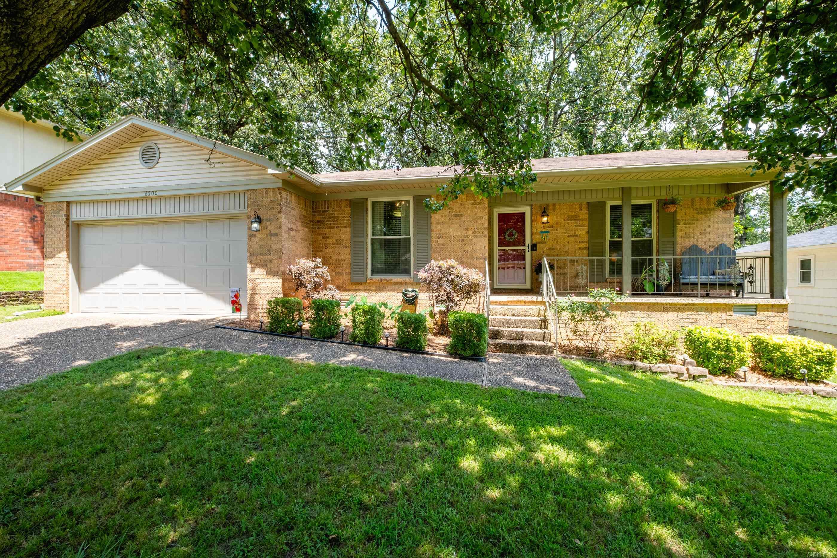 GREEN HILLS - Residential