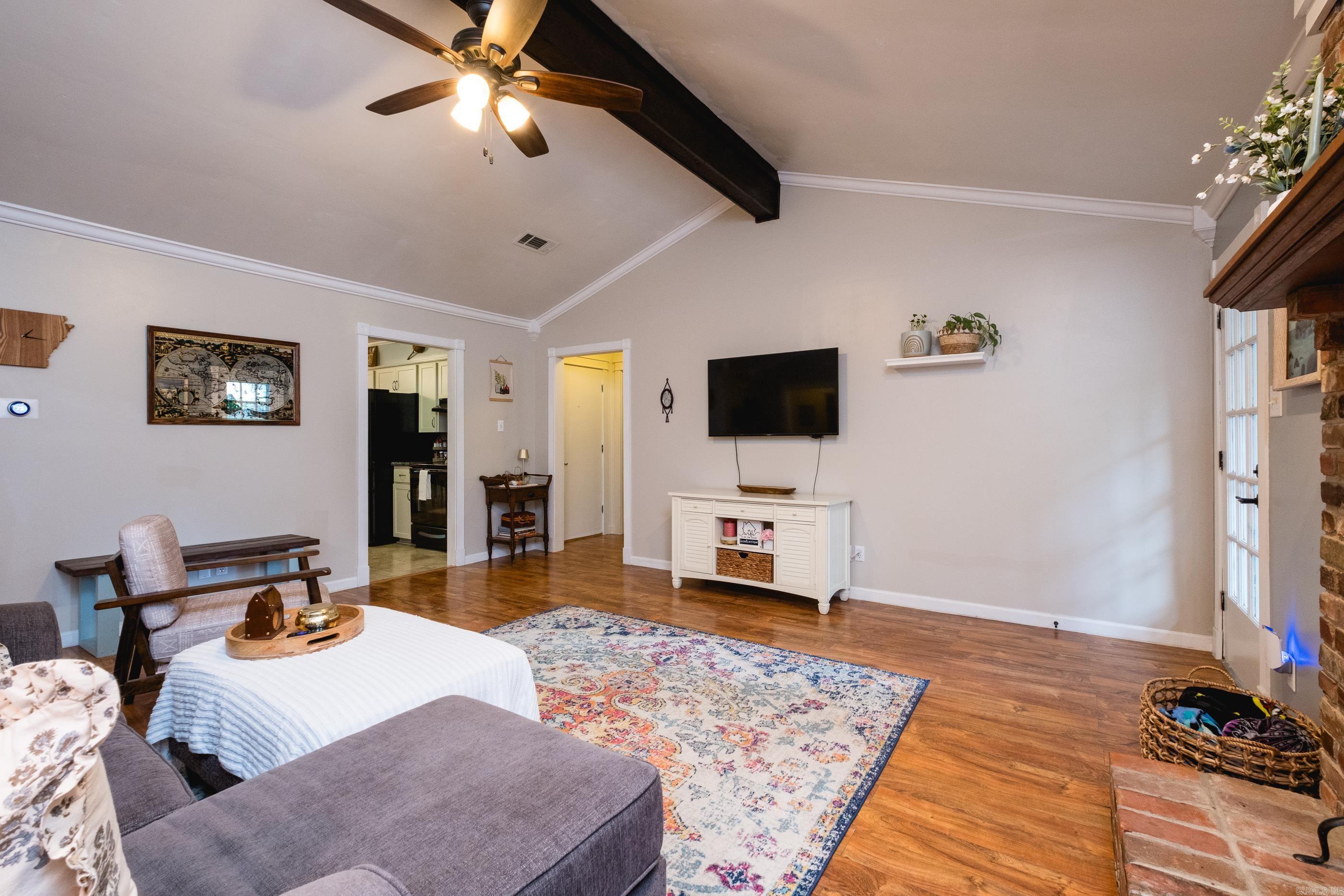 GREEN HILLS - Residential