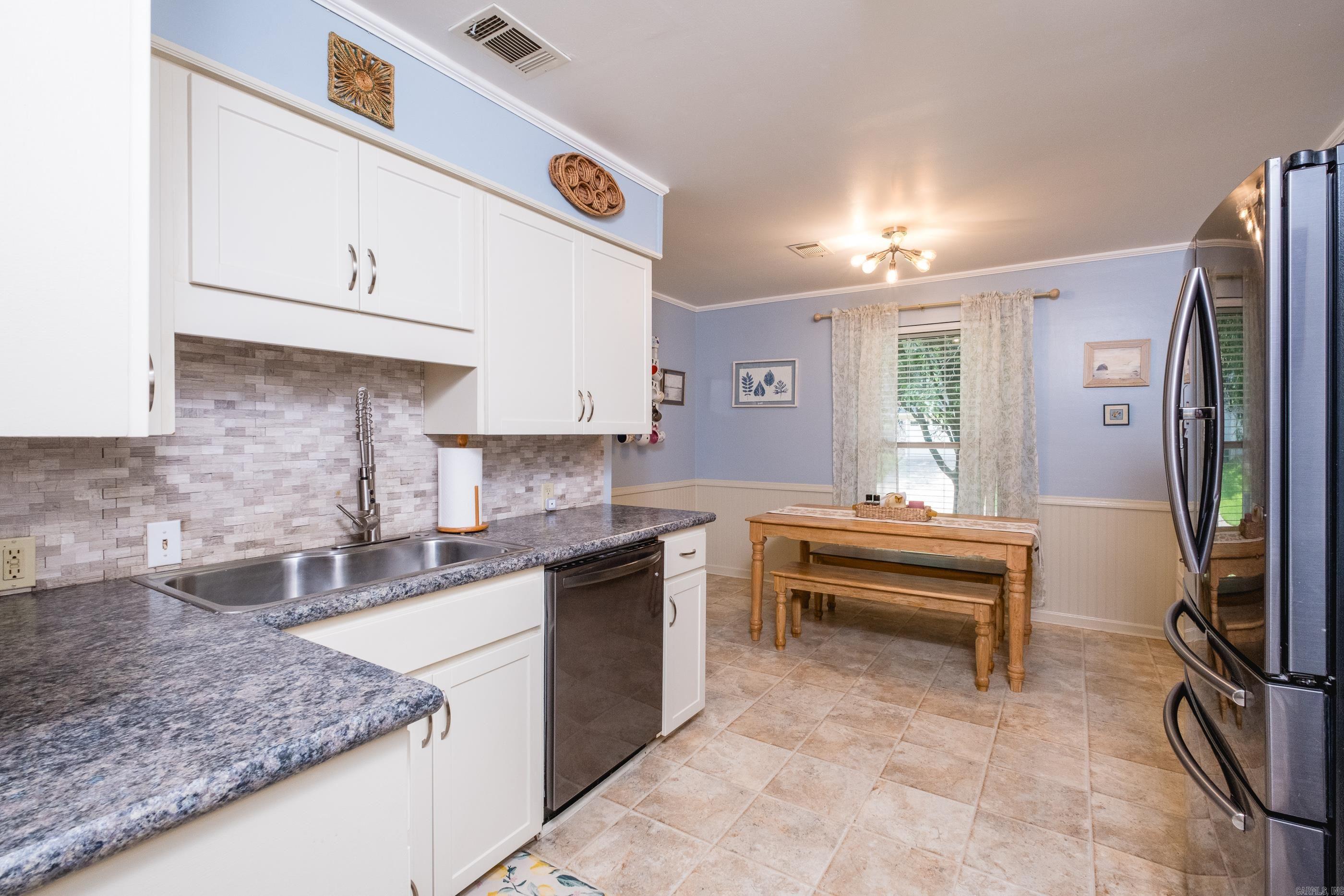 GREEN HILLS - Residential