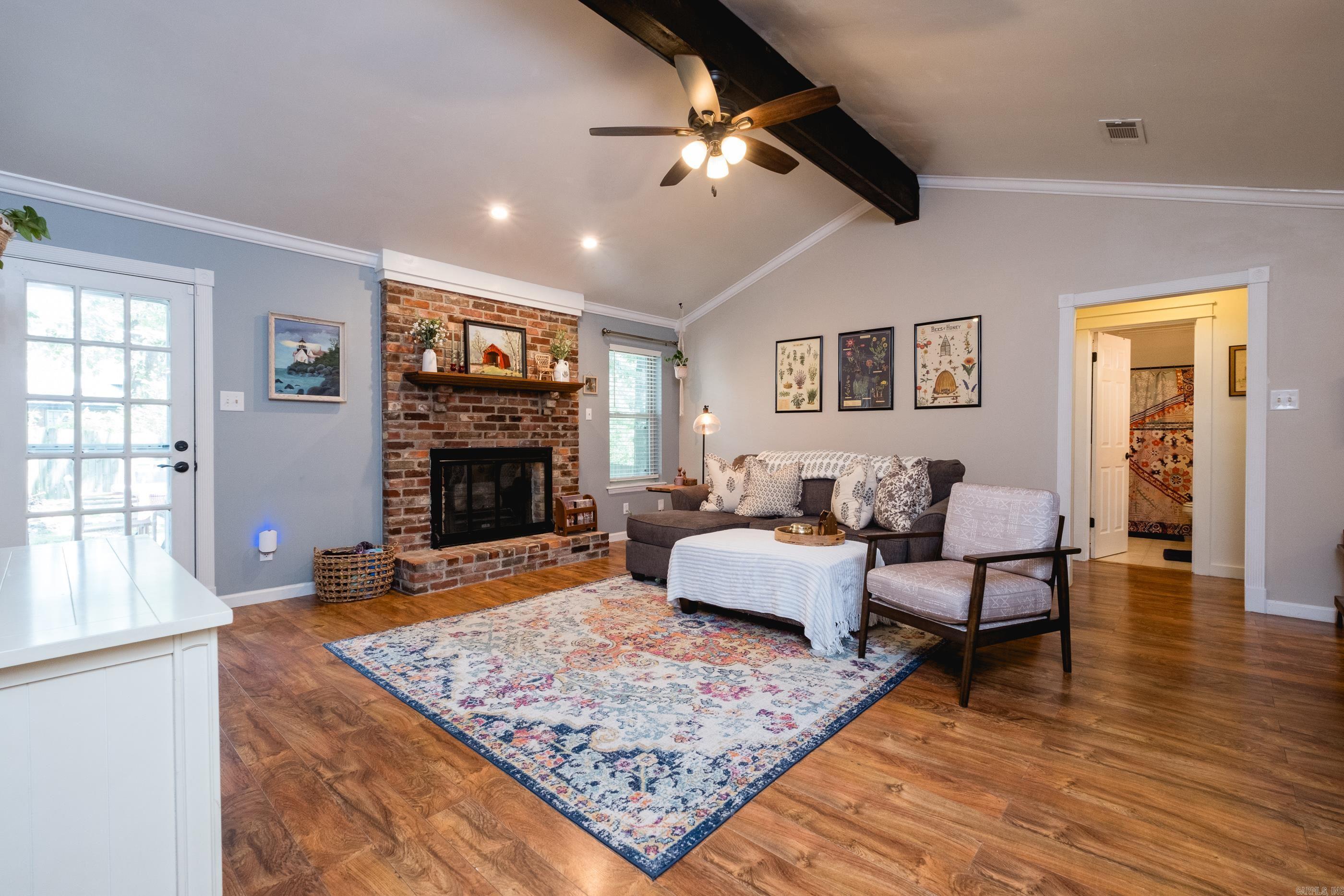 GREEN HILLS - Residential