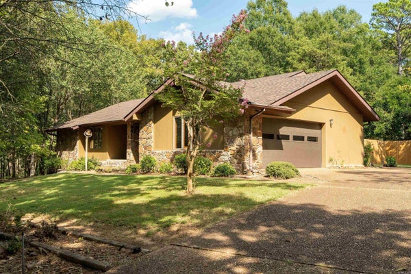 5 WESTPARK DR, HEBER SPRINGS, AR 72543 - Image cf3f27bd180f46b2ea8cb9aa3c16cf46/1537678989