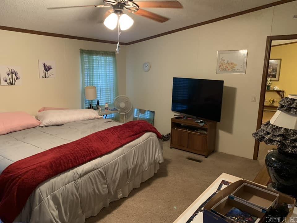 COUNTRY ESTATES SUBD - Residential