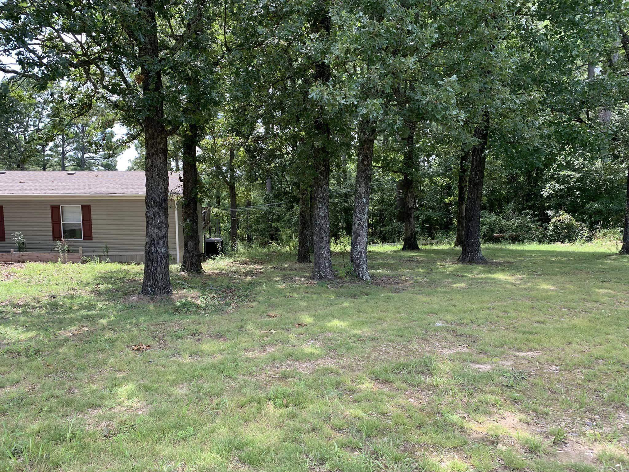 COUNTRY ESTATES SUBD - Residential