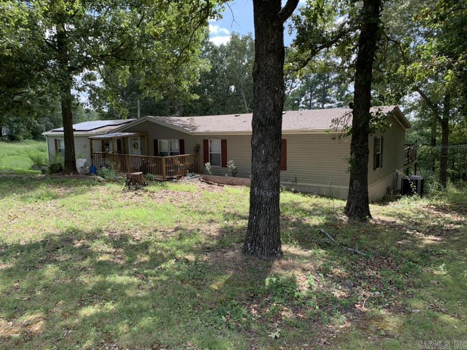 COUNTRY ESTATES SUBD - Residential