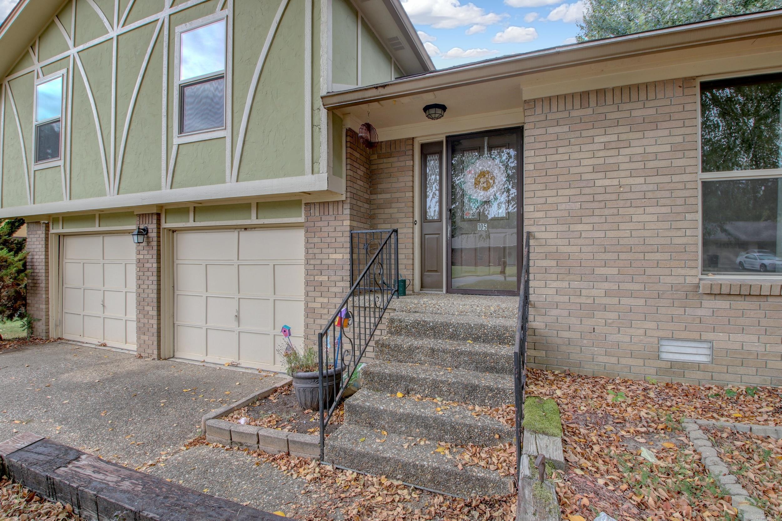 STONEWALL - Residential