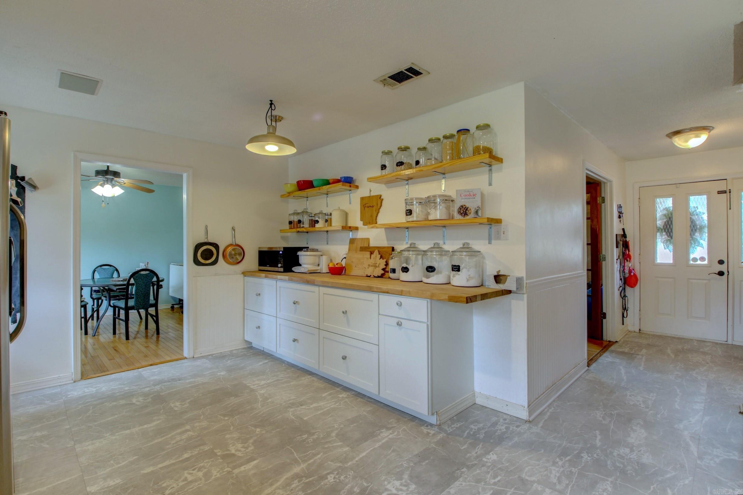 STONEWALL - Residential