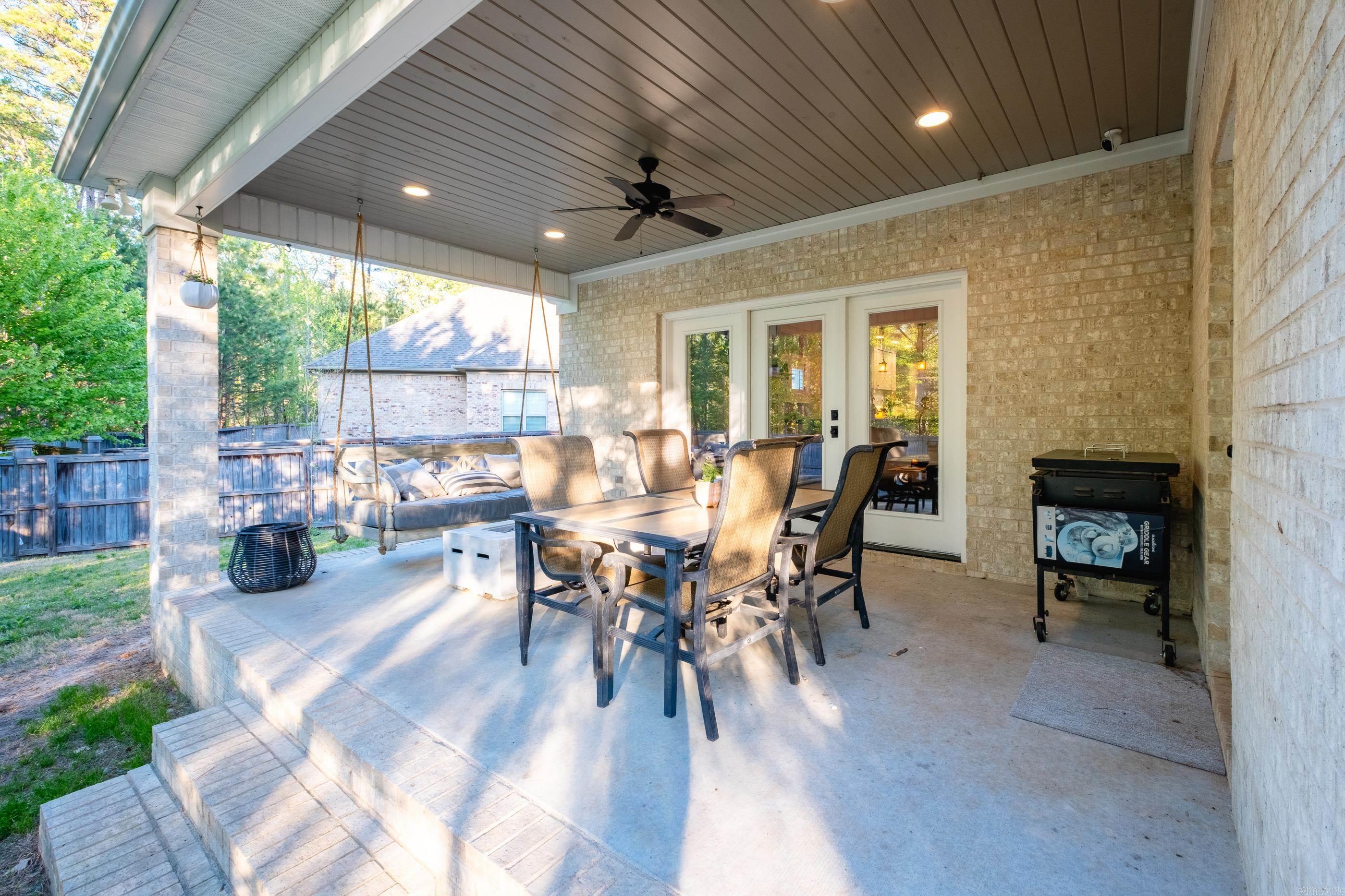 WILDWOOD PLACE - Residential