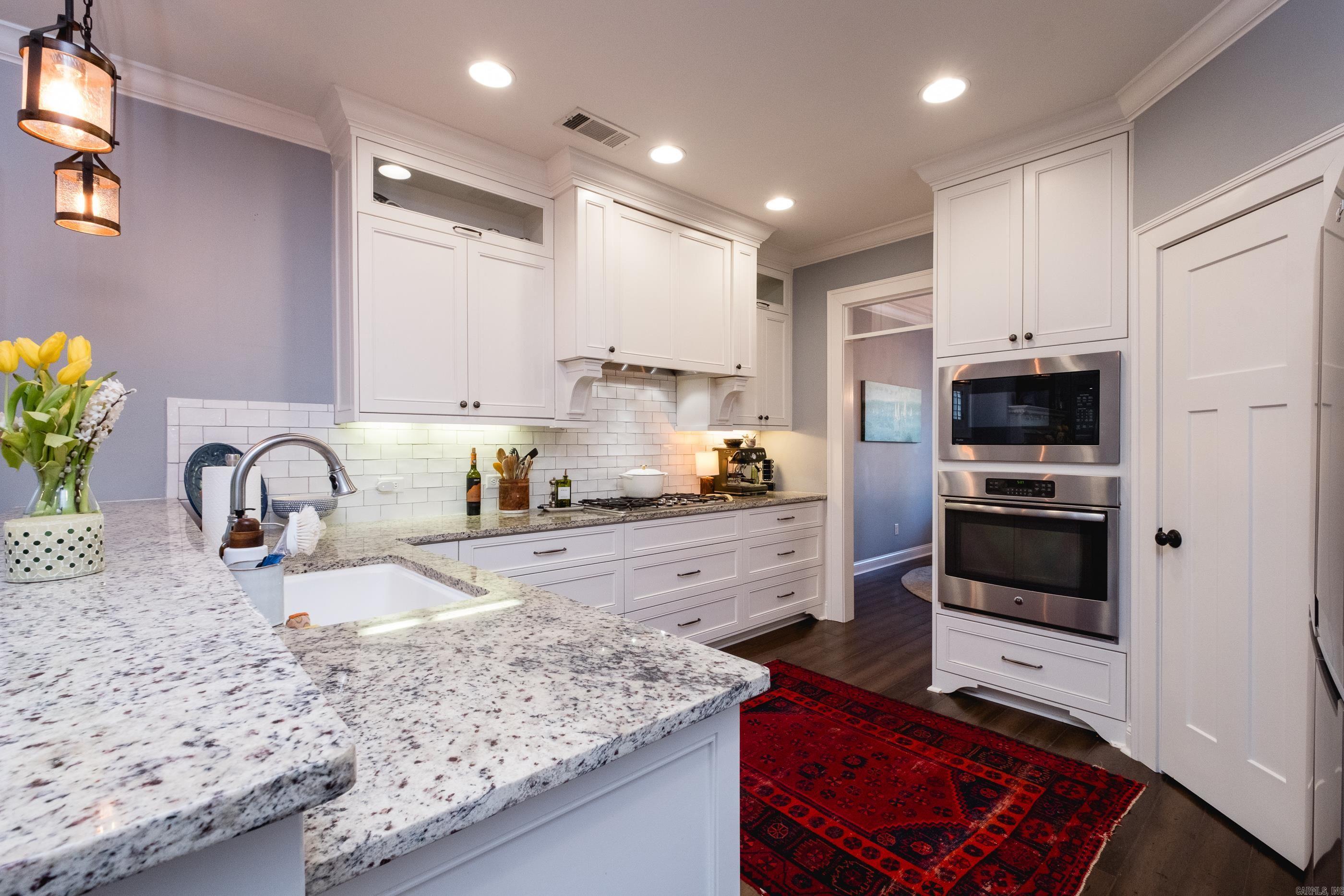 WILDWOOD PLACE - Residential