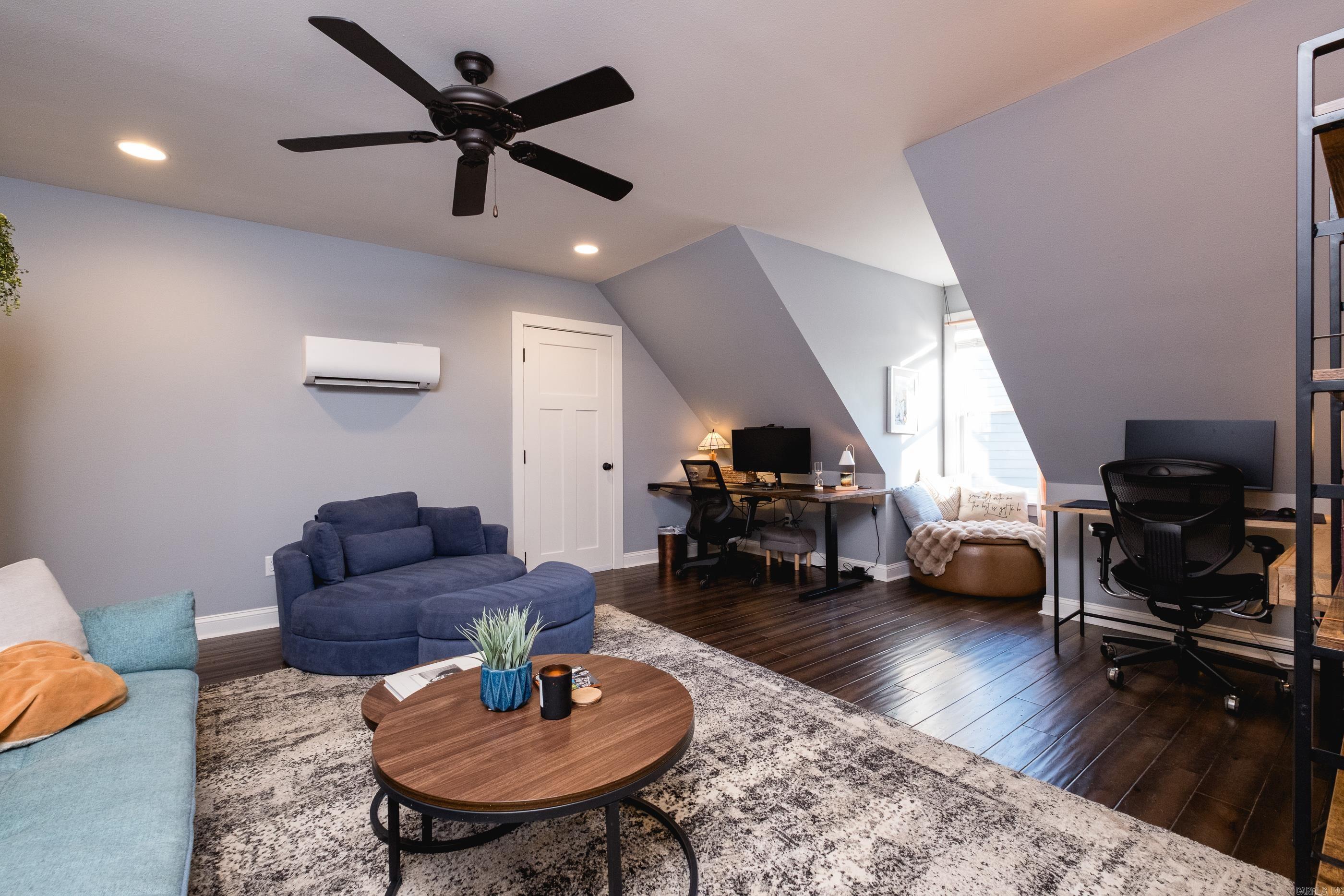 WILDWOOD PLACE - Residential