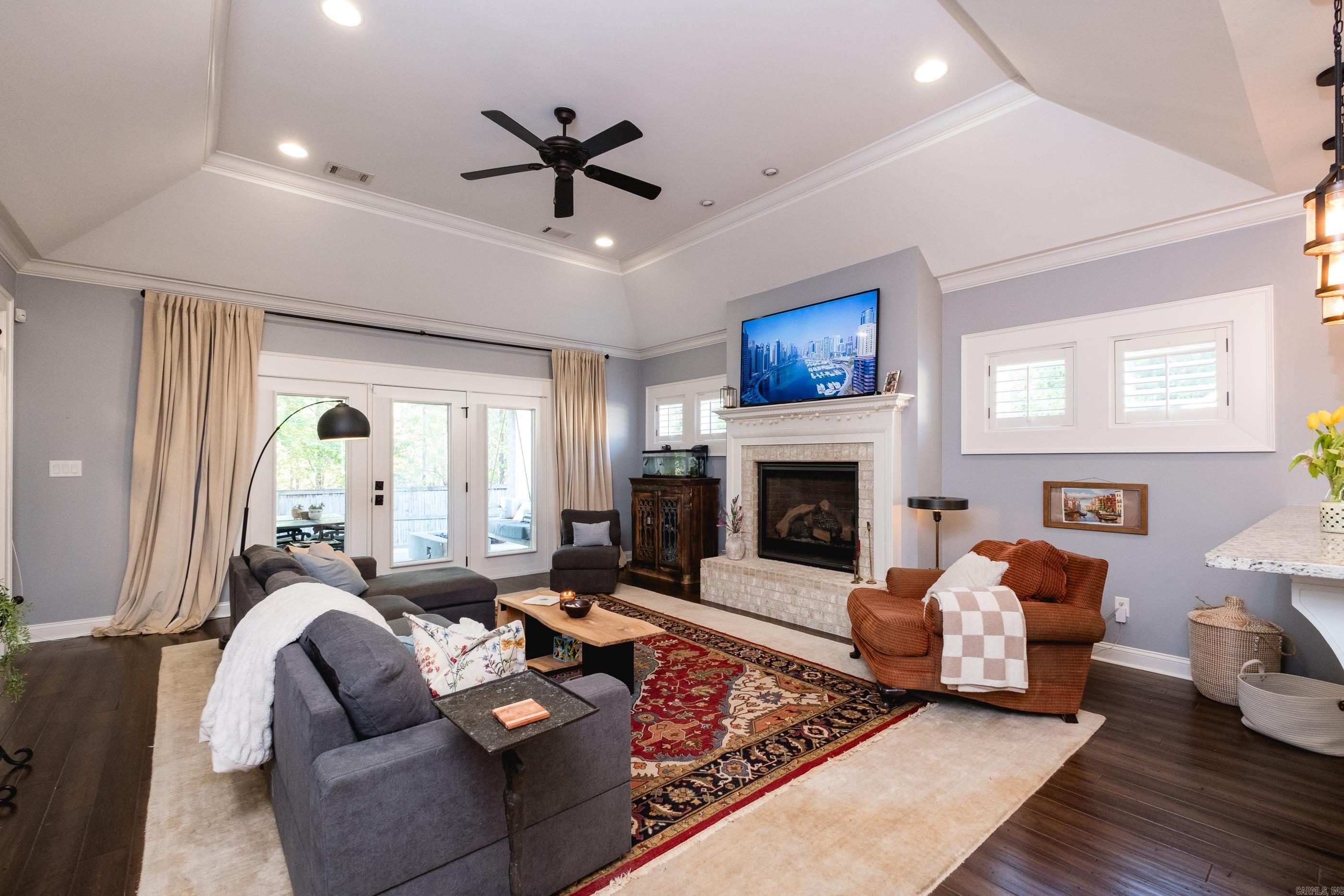 WILDWOOD PLACE - Residential